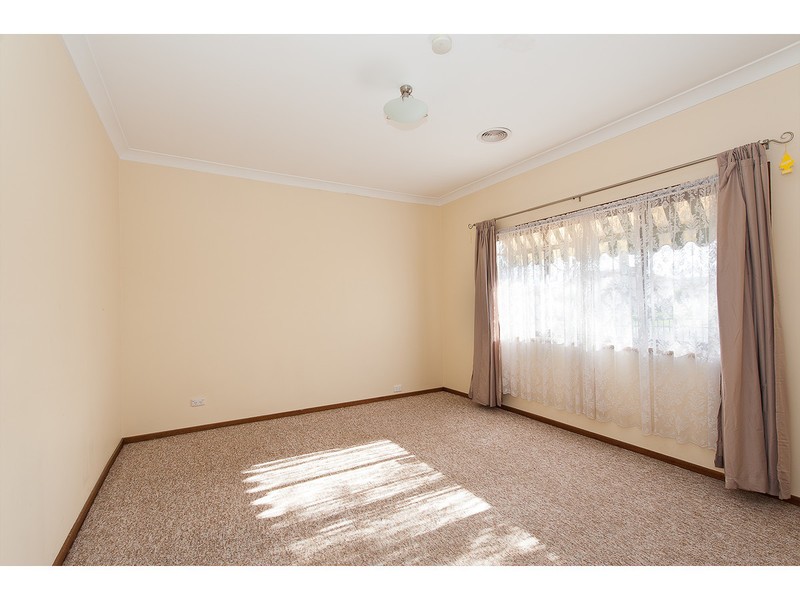476 Griffith Road, Lavington, NSW 2641