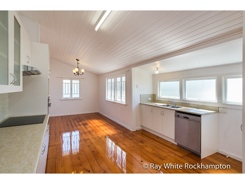 113 Livingstone Street, Berserker, QLD 4701