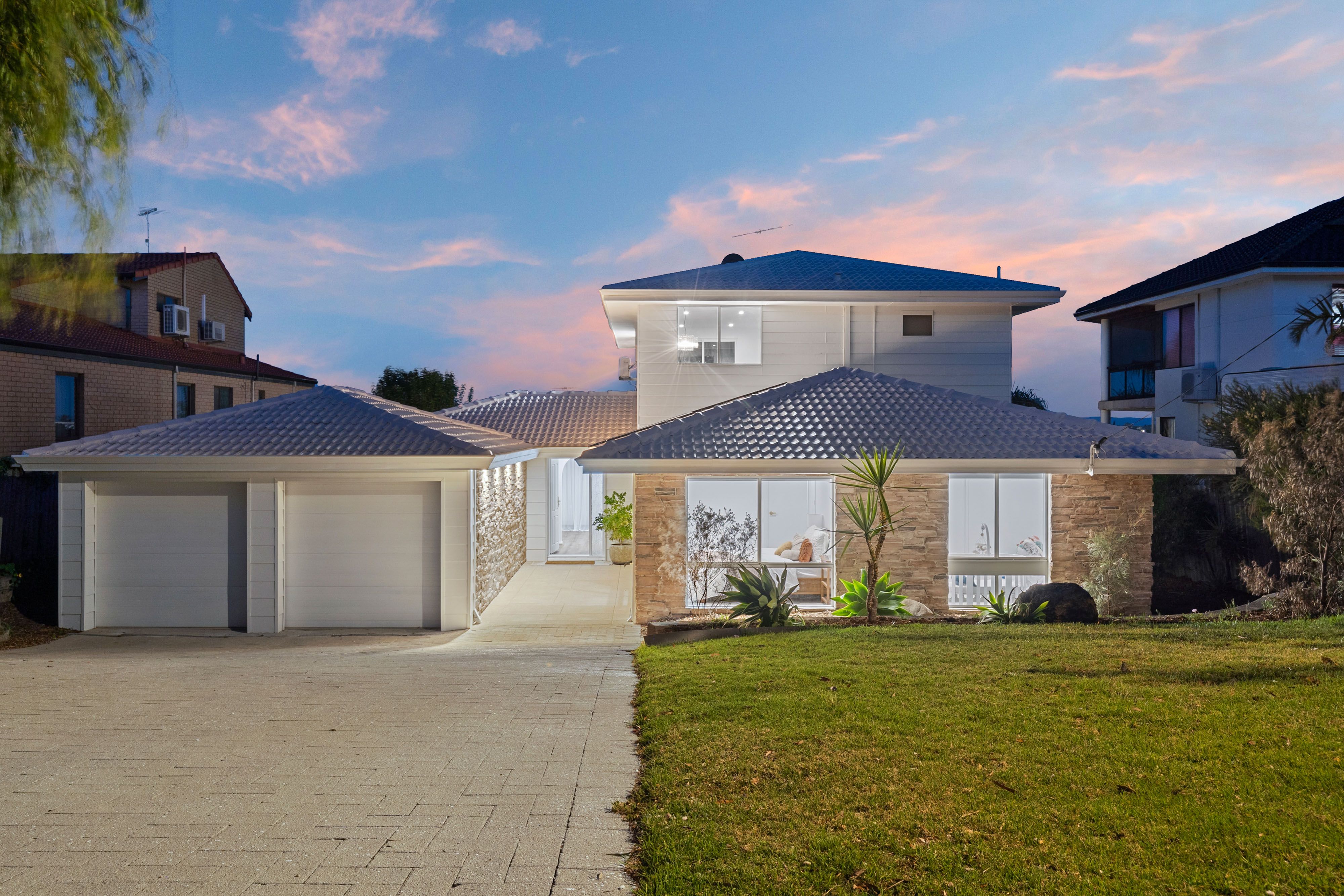 9 Armstrong Street — photo from Ray White Mandurah