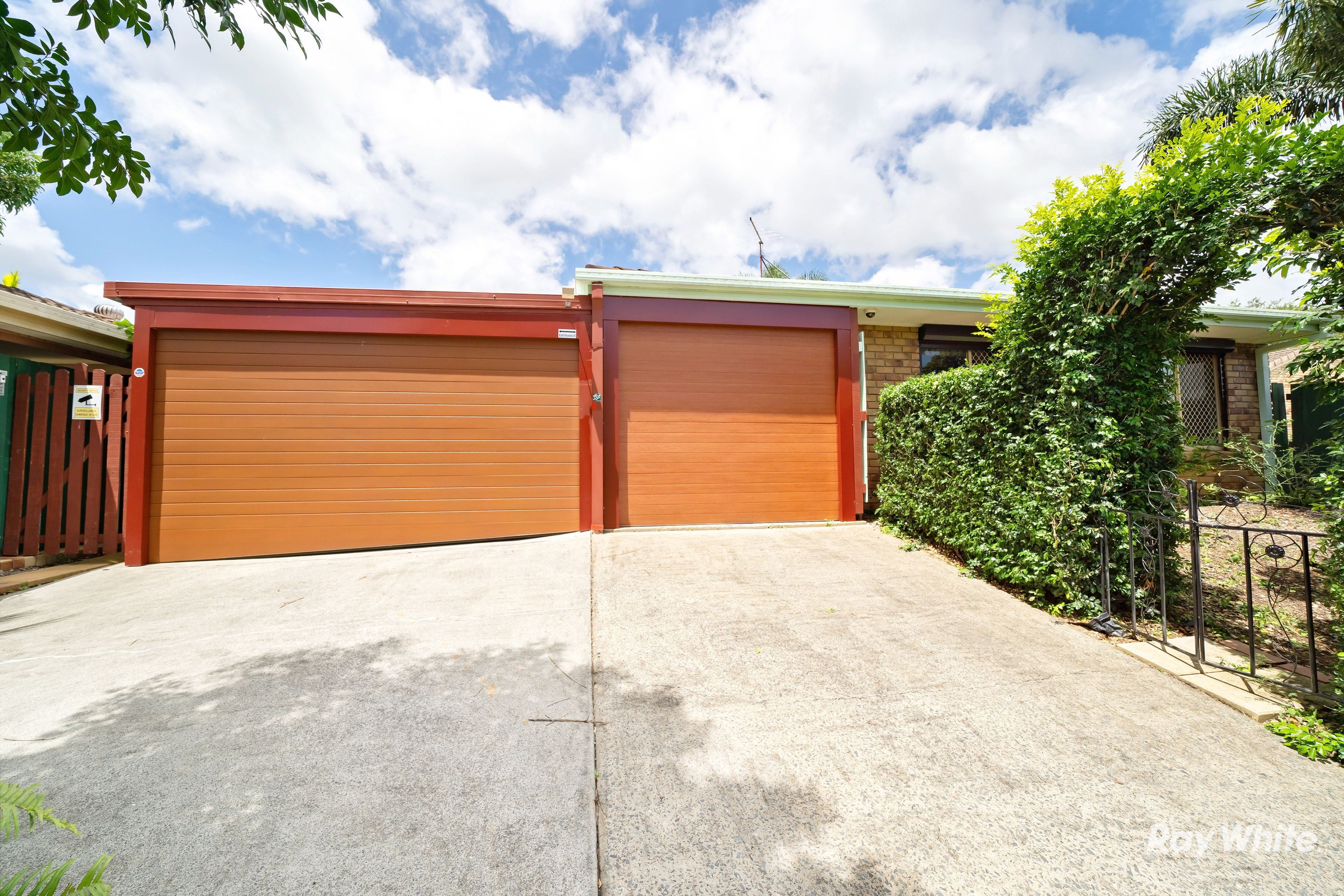 16 Lindner Close, Eagleby QLD 4207