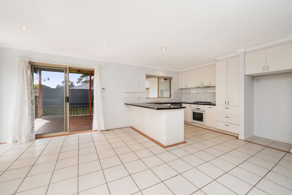2/40 Sylphide Way, Wantirna South, VIC 3152