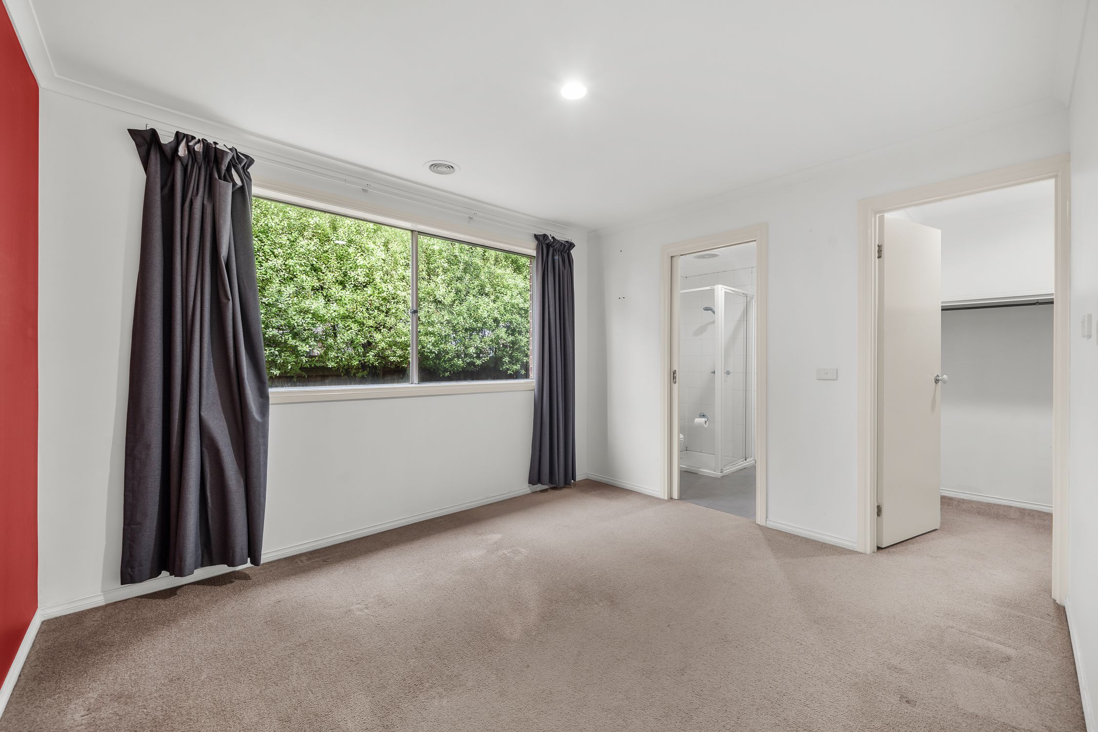 14 Sandalwood Drive — photo 5 of 10