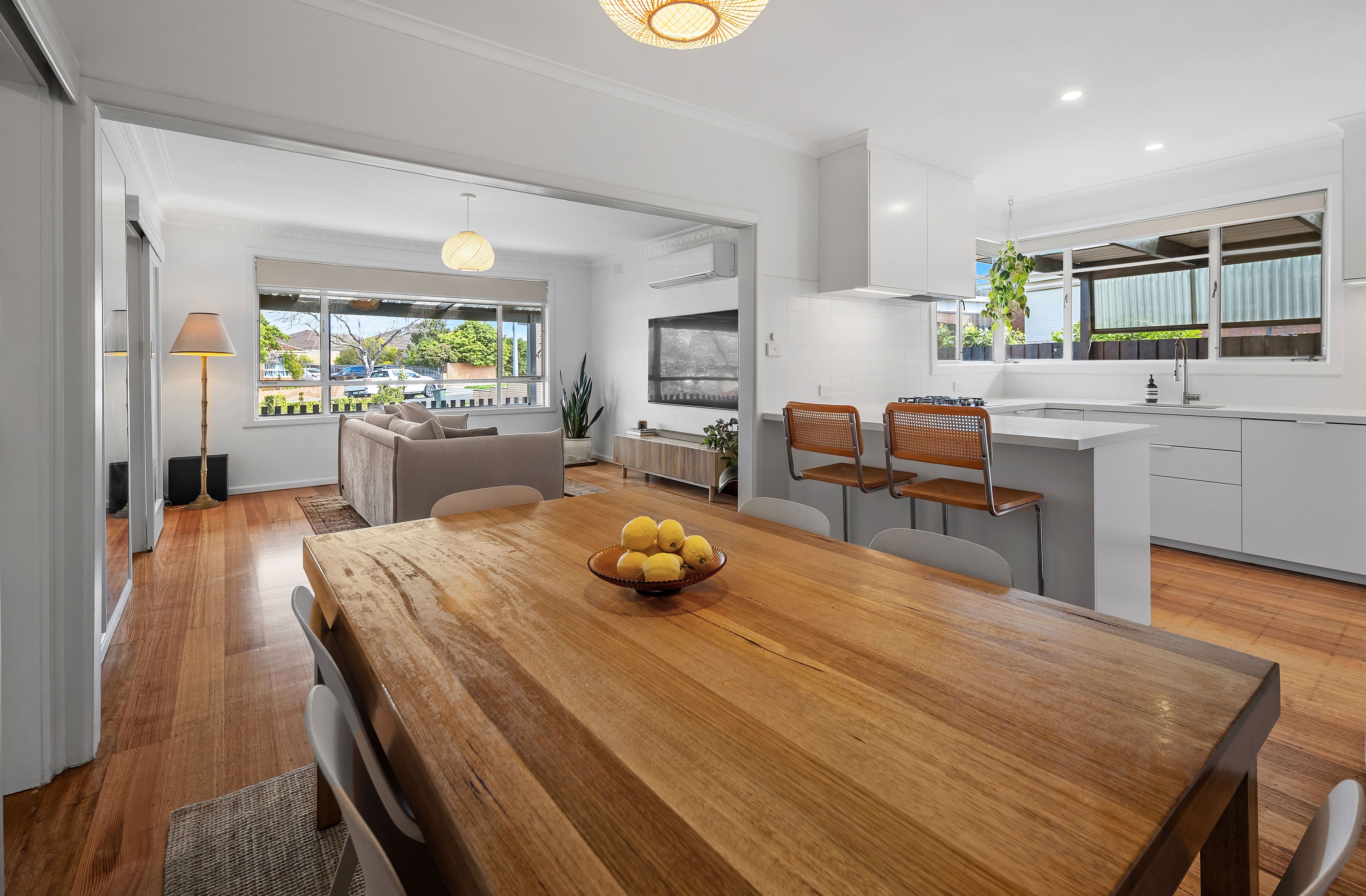2 Kingsford Street — photo 7 of 21