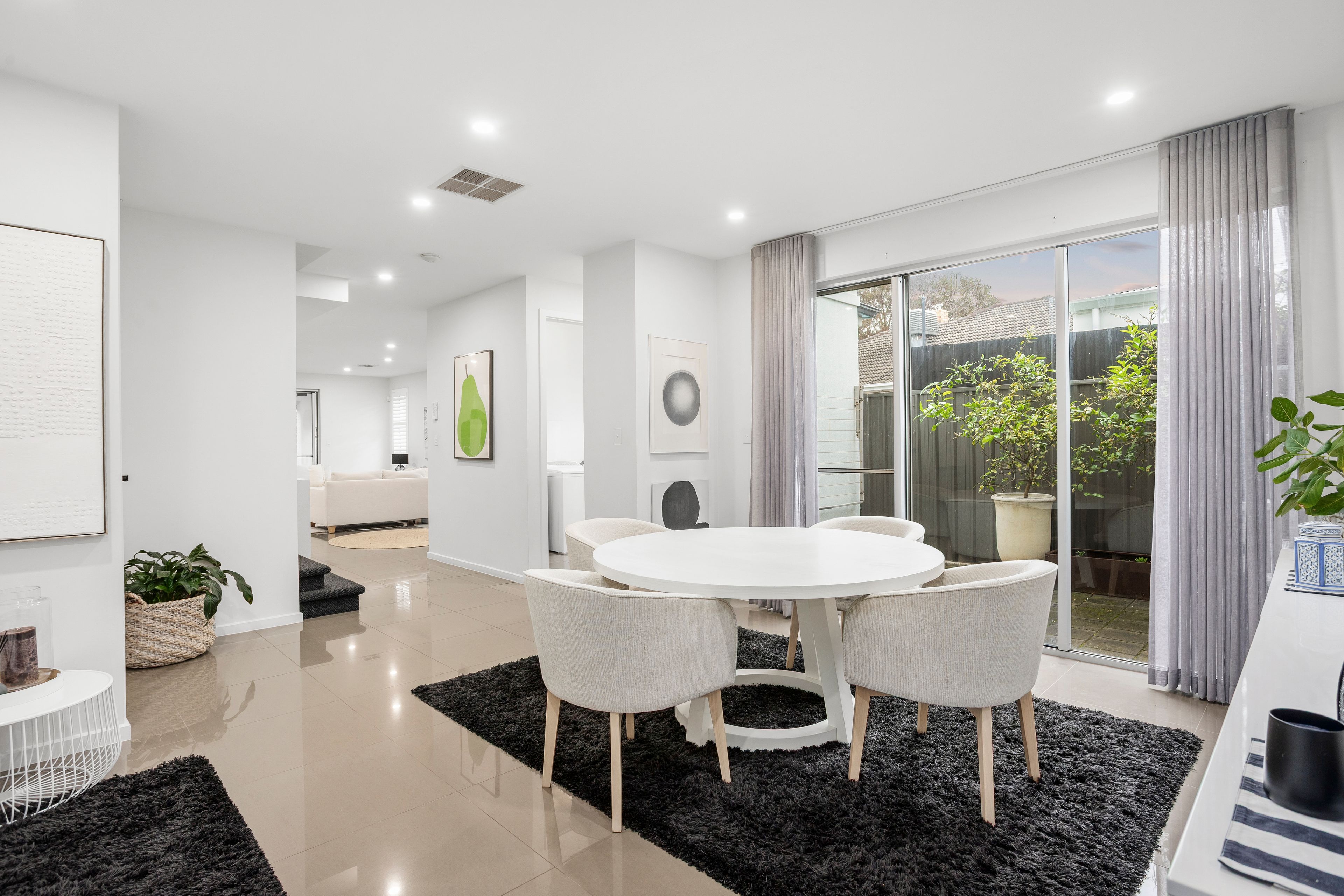 1/3 Dineen Place — photo 9 of 28