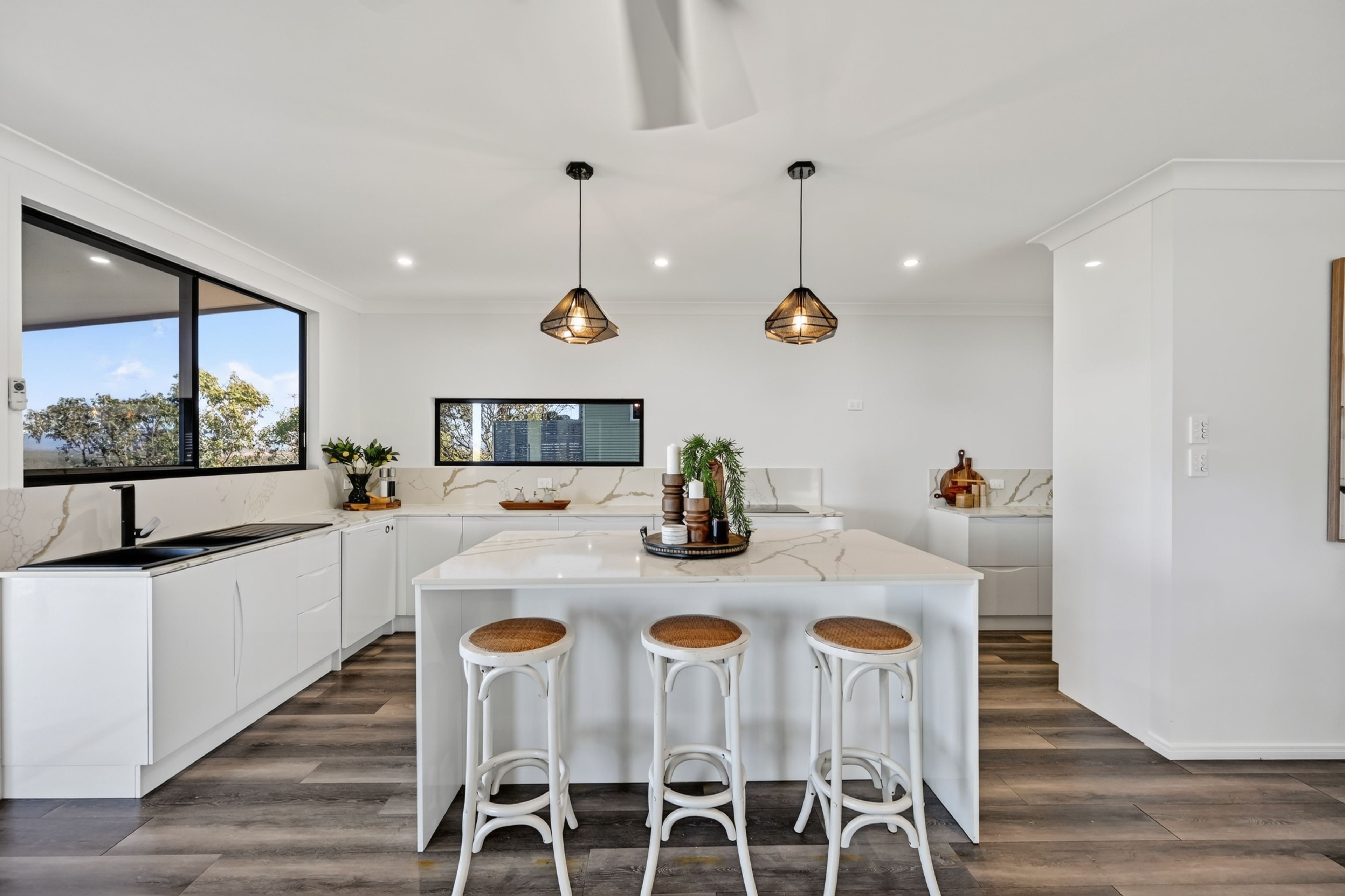 6 Chilott Court — photo 7 of 19