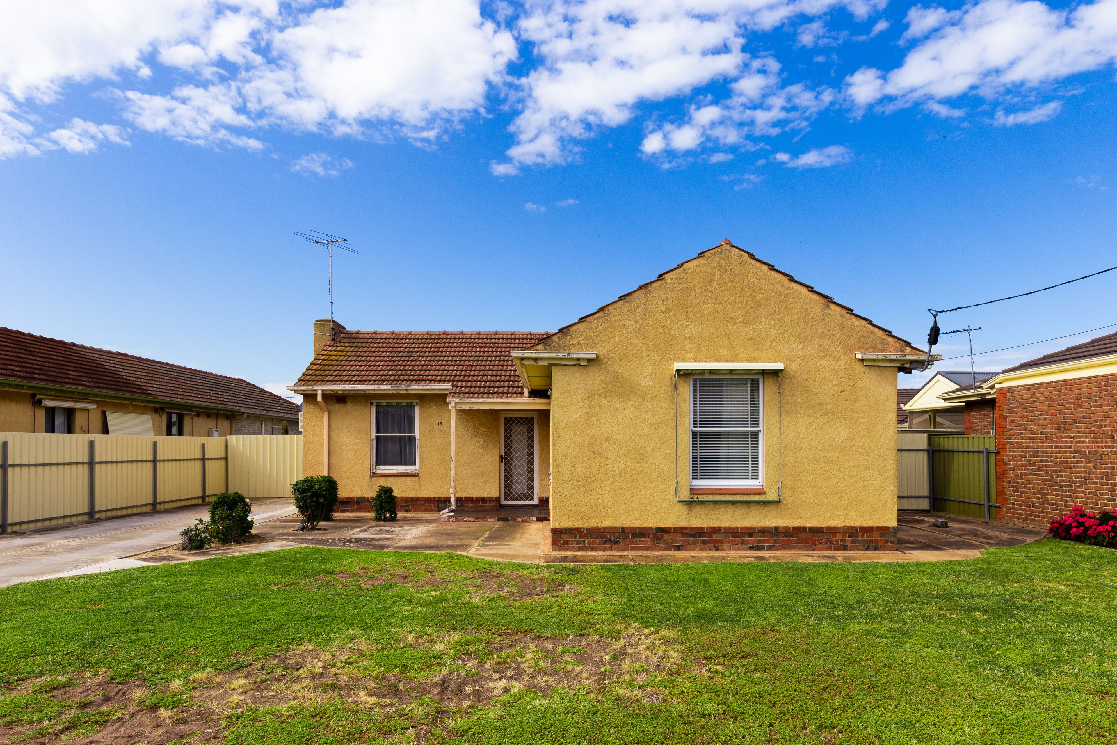 19 Alfred Avenue, Seaton, SA 5023
