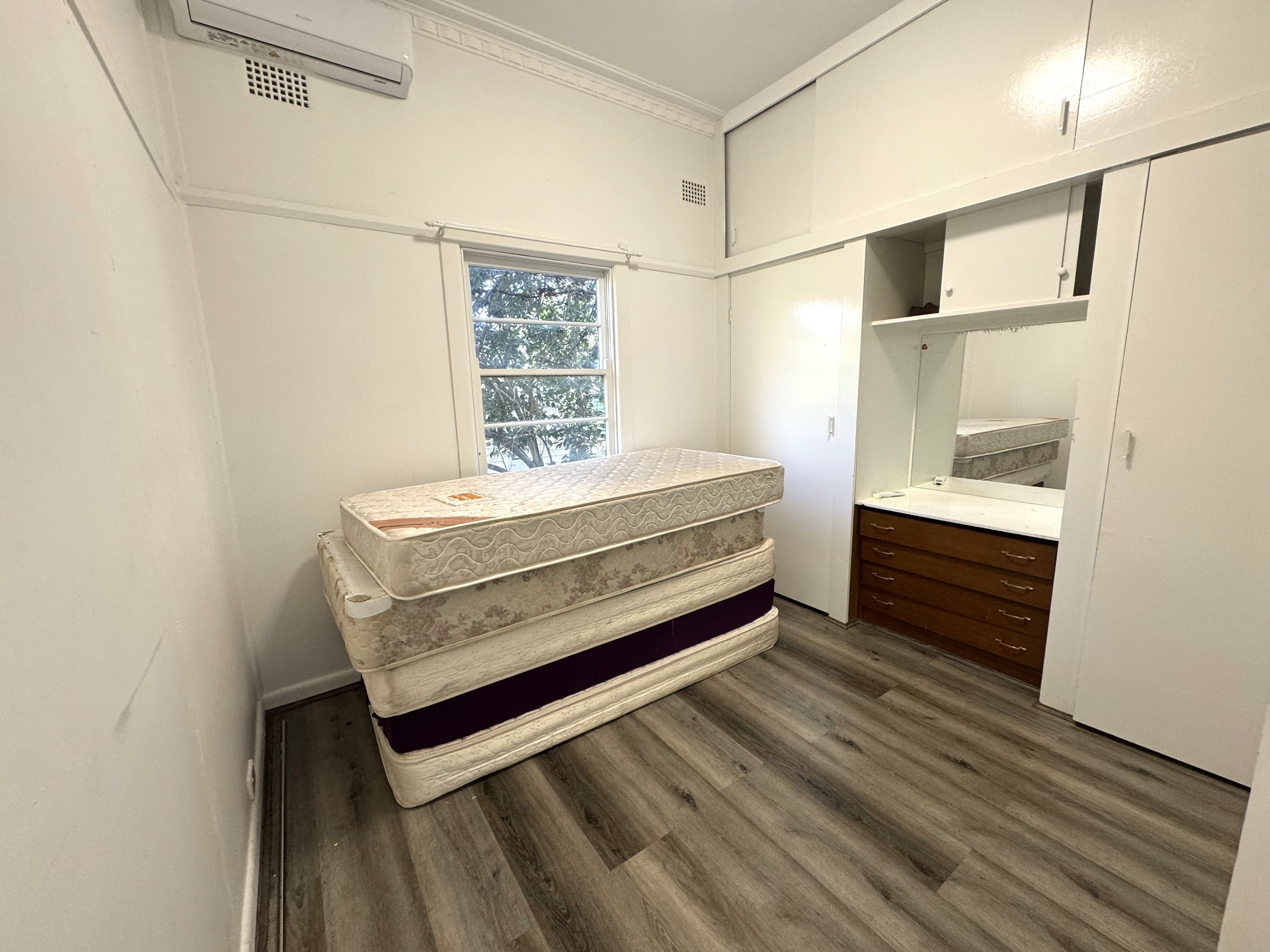 85A Allanan Street — photo 8 of 8