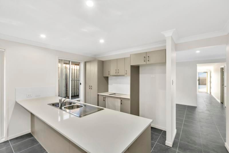 28 Avondale Drive, Pimpama, QLD 4209