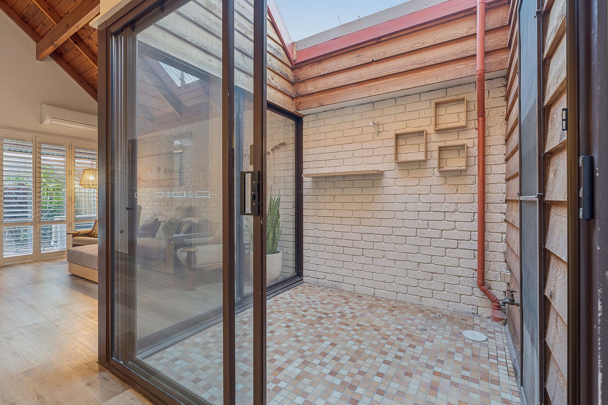 14/1 Kelda Street — photo 11 of 26