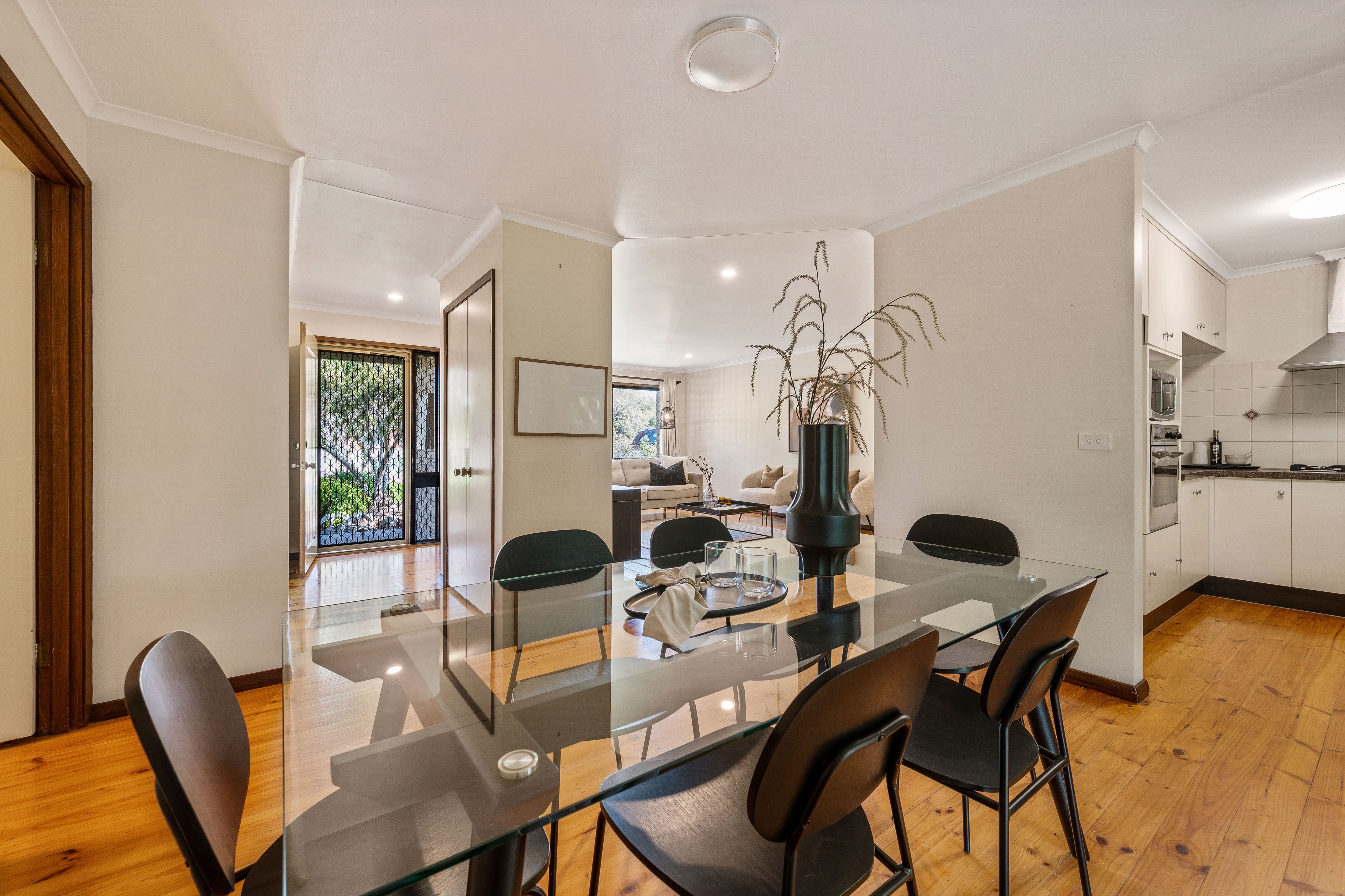 6 Buller Crescent, Thurgoona, NSW 2640