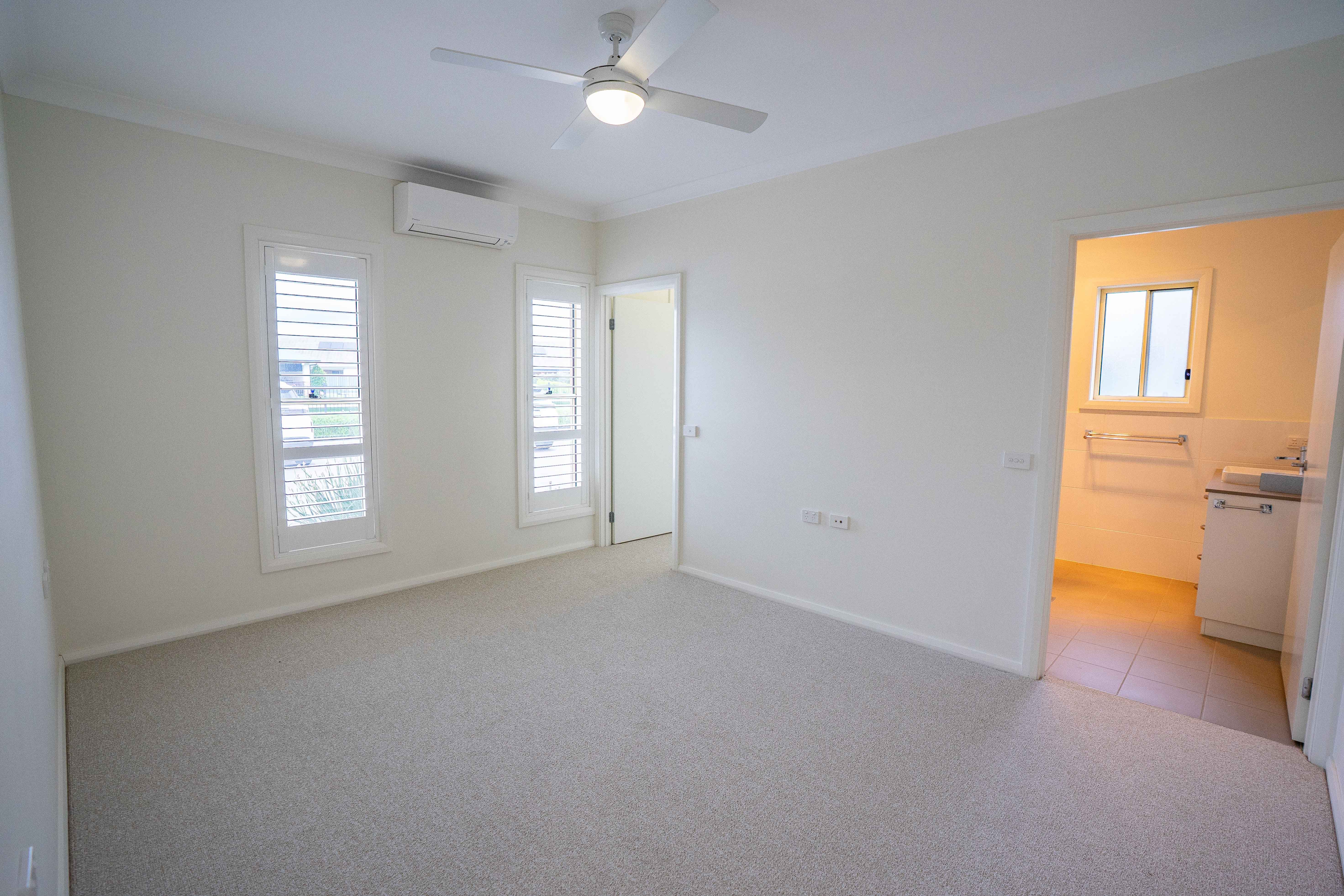 1068/14 Denton Park Drive — photo 8 of 18