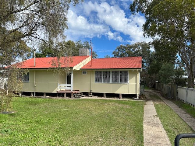 305 Auburn Street, Moree, NSW 2400