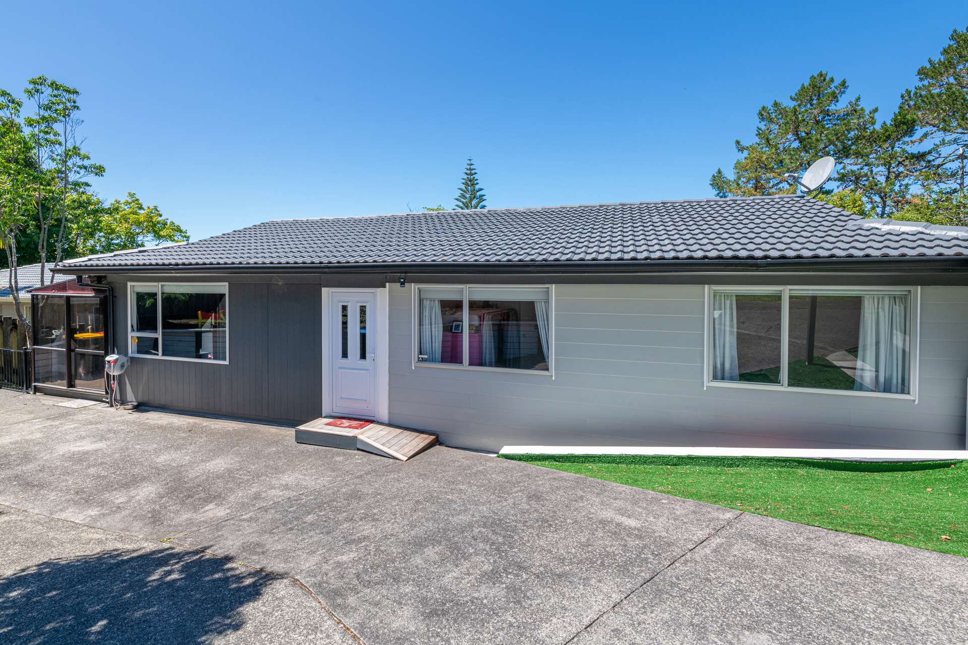 12 Airey Place photo 6