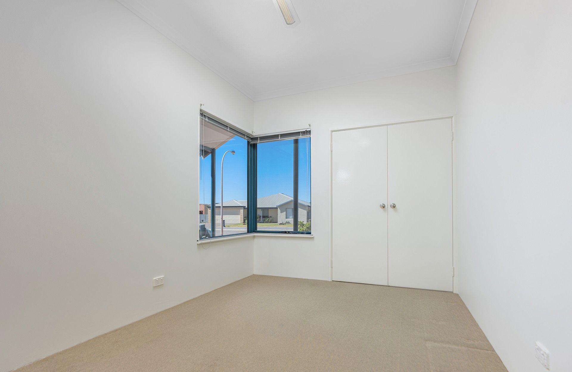 5 Shepheard Close — photo 14 of 26