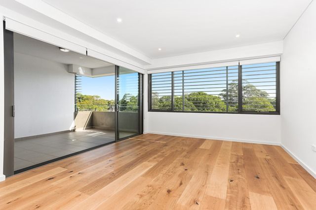 204/9 Moore Street, Sutherland, NSW 2232