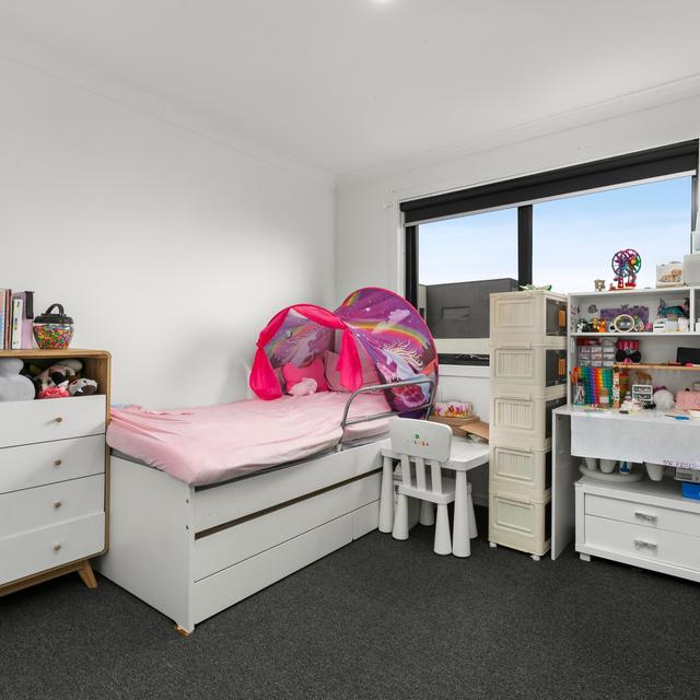 17/205 James Mirams Drive, Roxburgh Park, VIC 3064 - Sold Townhouse ...