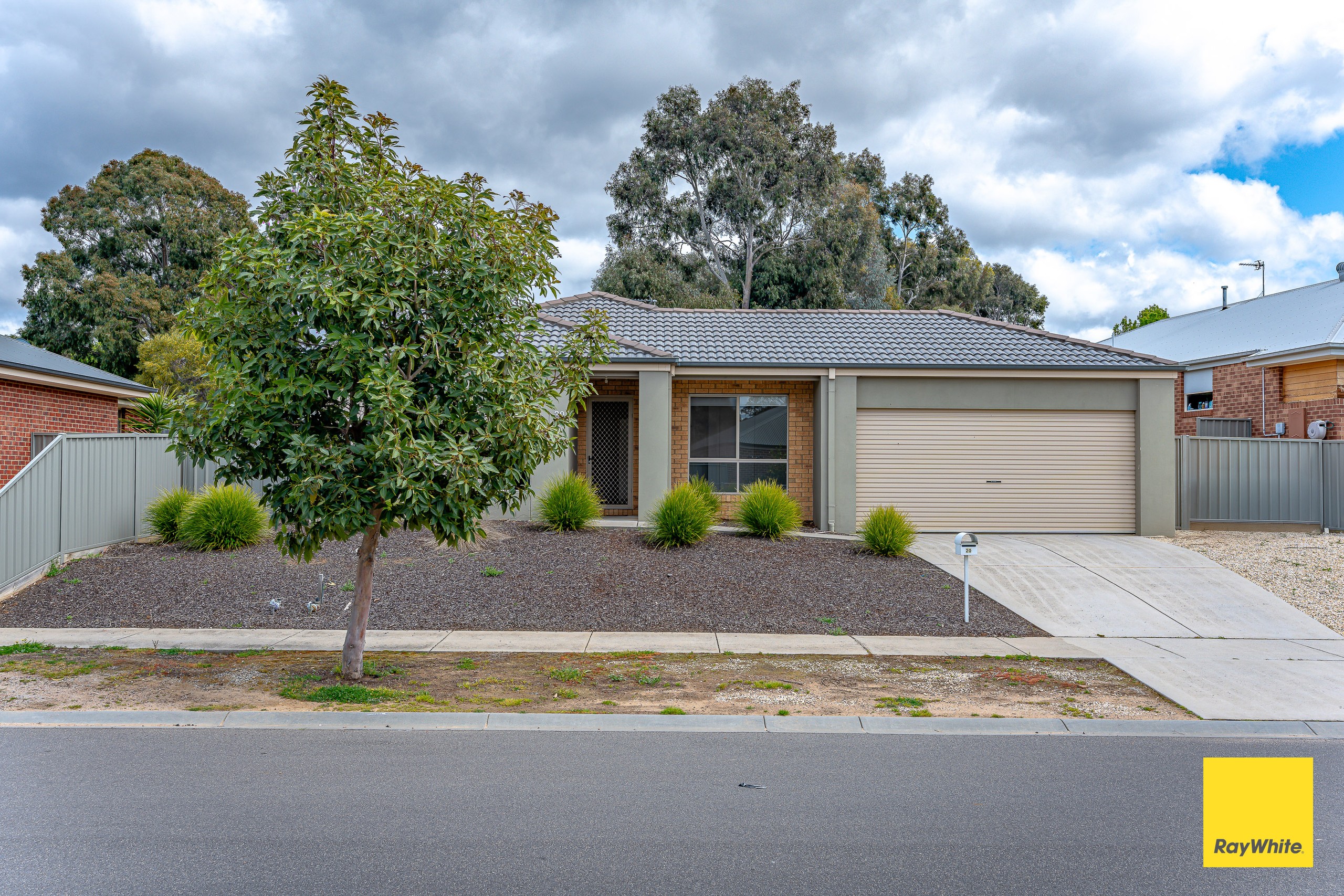 20 Topaz Avenue, White Hills, VIC 3550