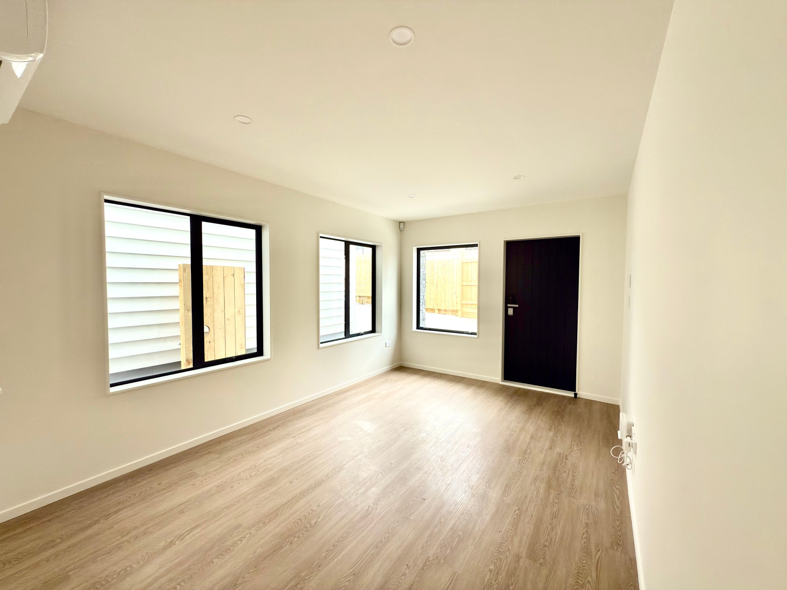 9D Lismore Place, Papatoetoe, Manukau City