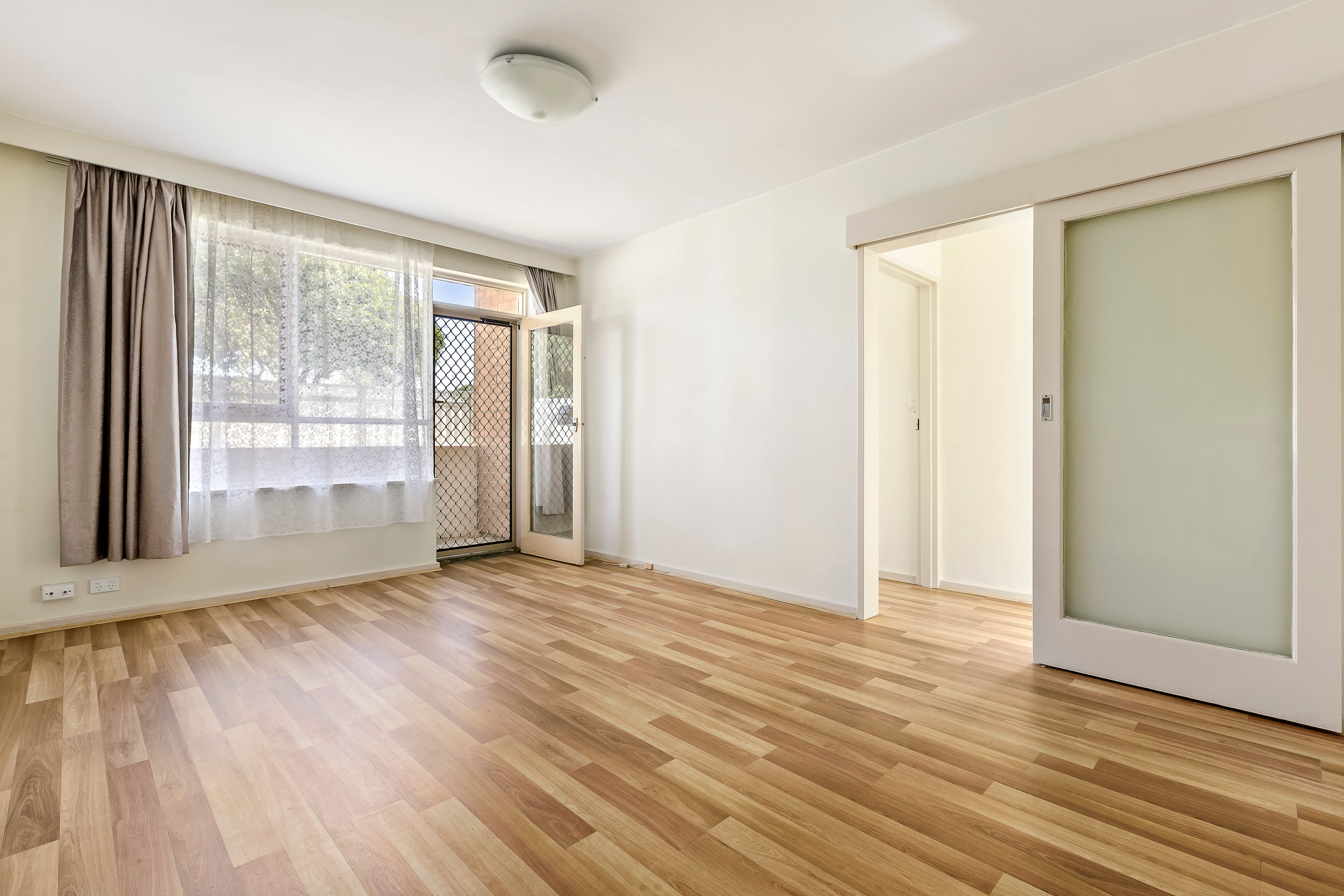 2/5 Greville Street, Oakleigh East, VIC 3166