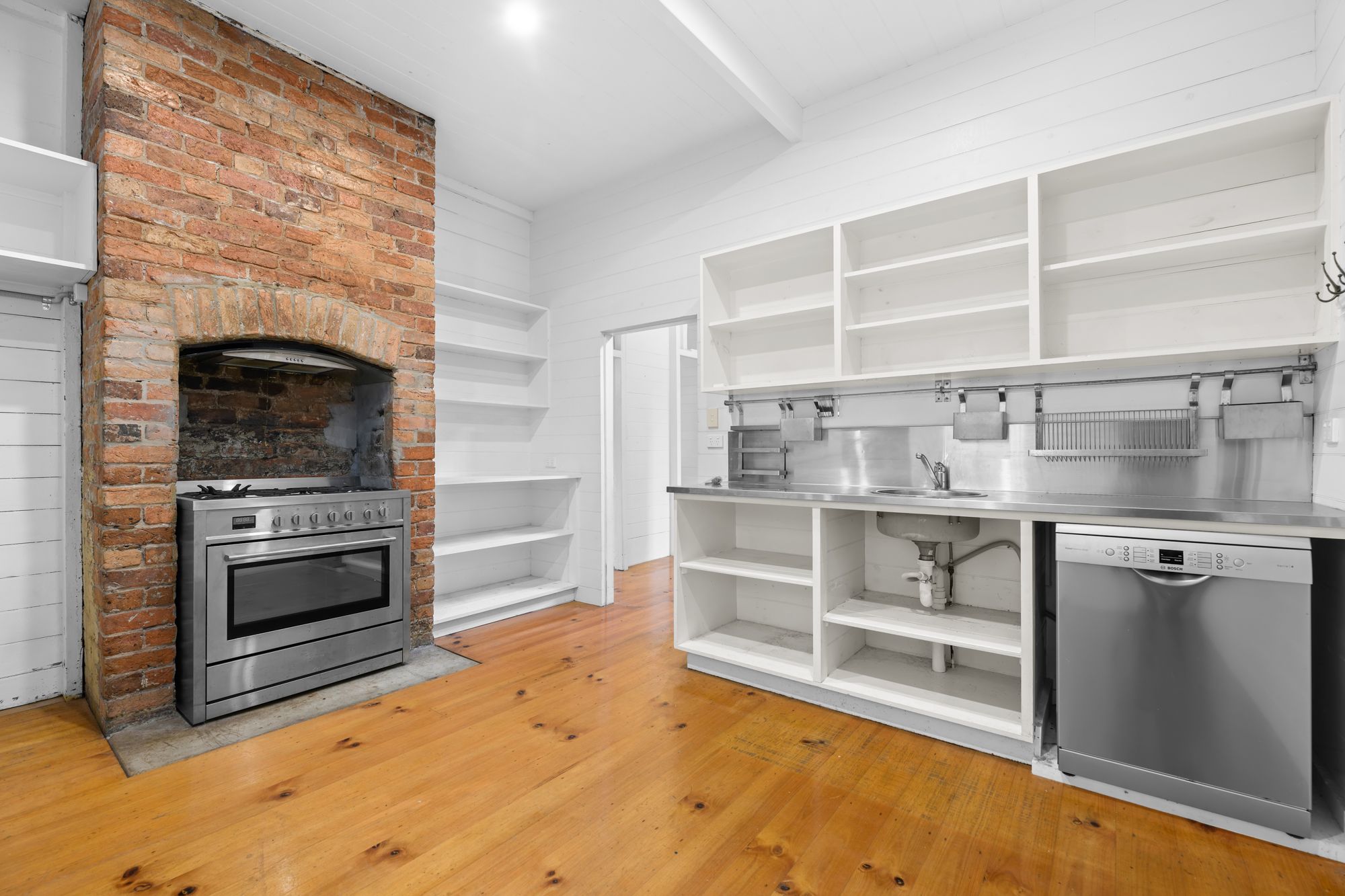 15 Quinton Street, Kangaroo Point, QLD 4169