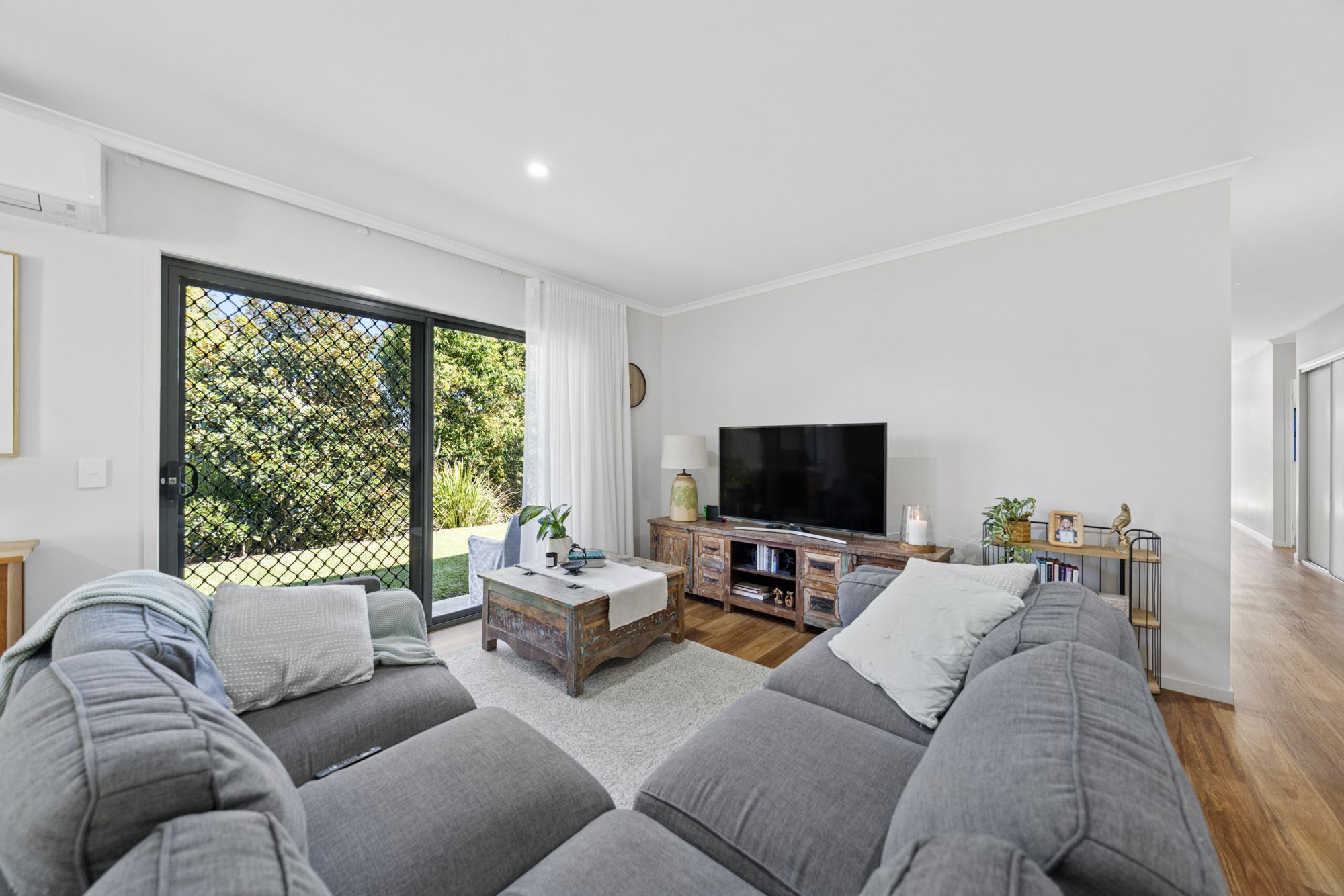 41 Water Gum Crescent — photo 8 of 28