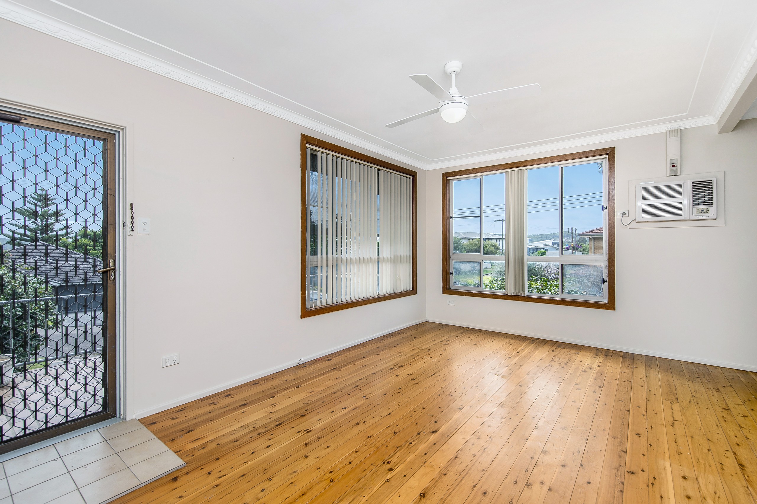 10 Albert Street, Valentine, NSW 2280