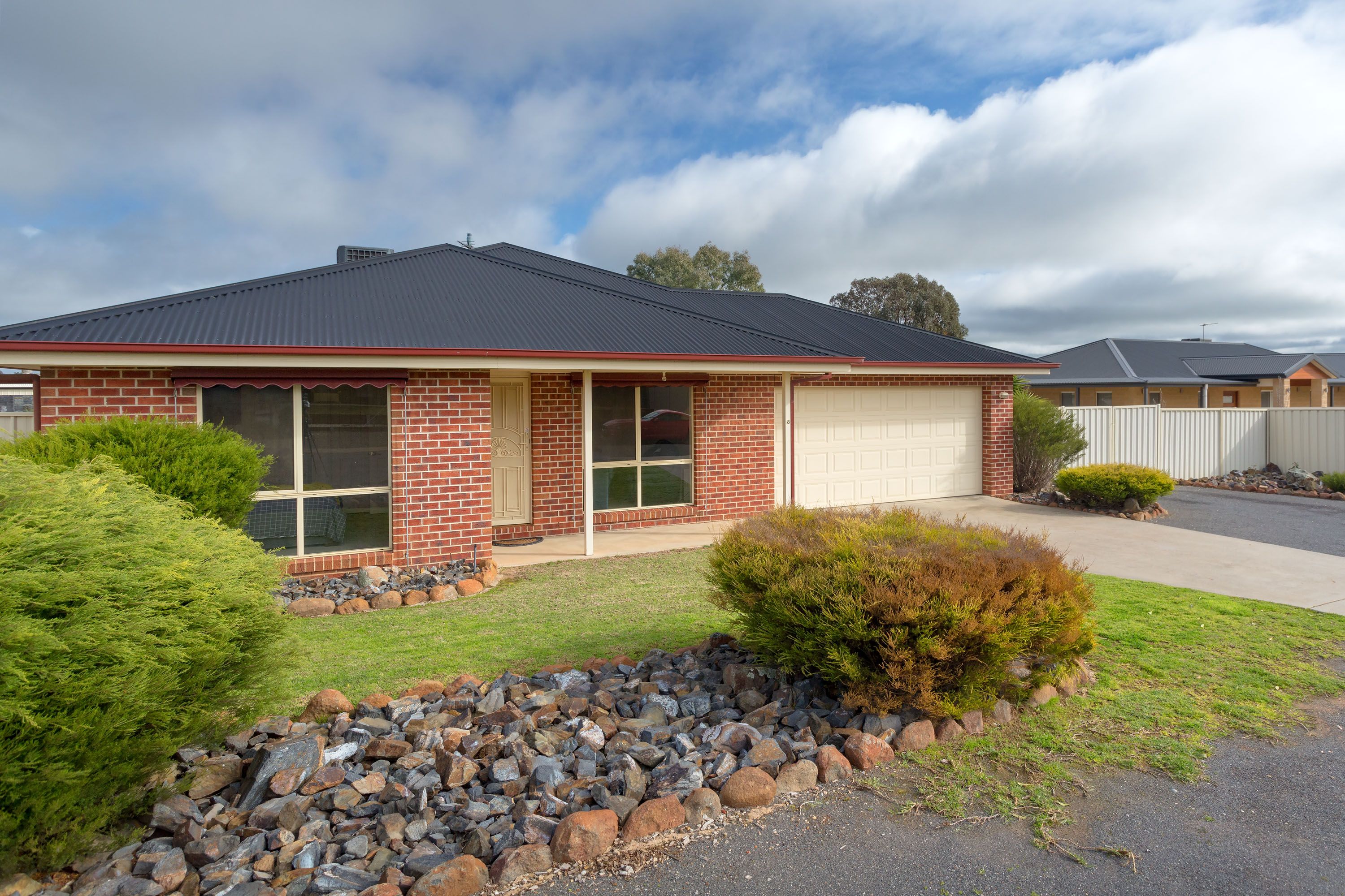 8 Maxwell Drive, Wahgunyah VIC 3687