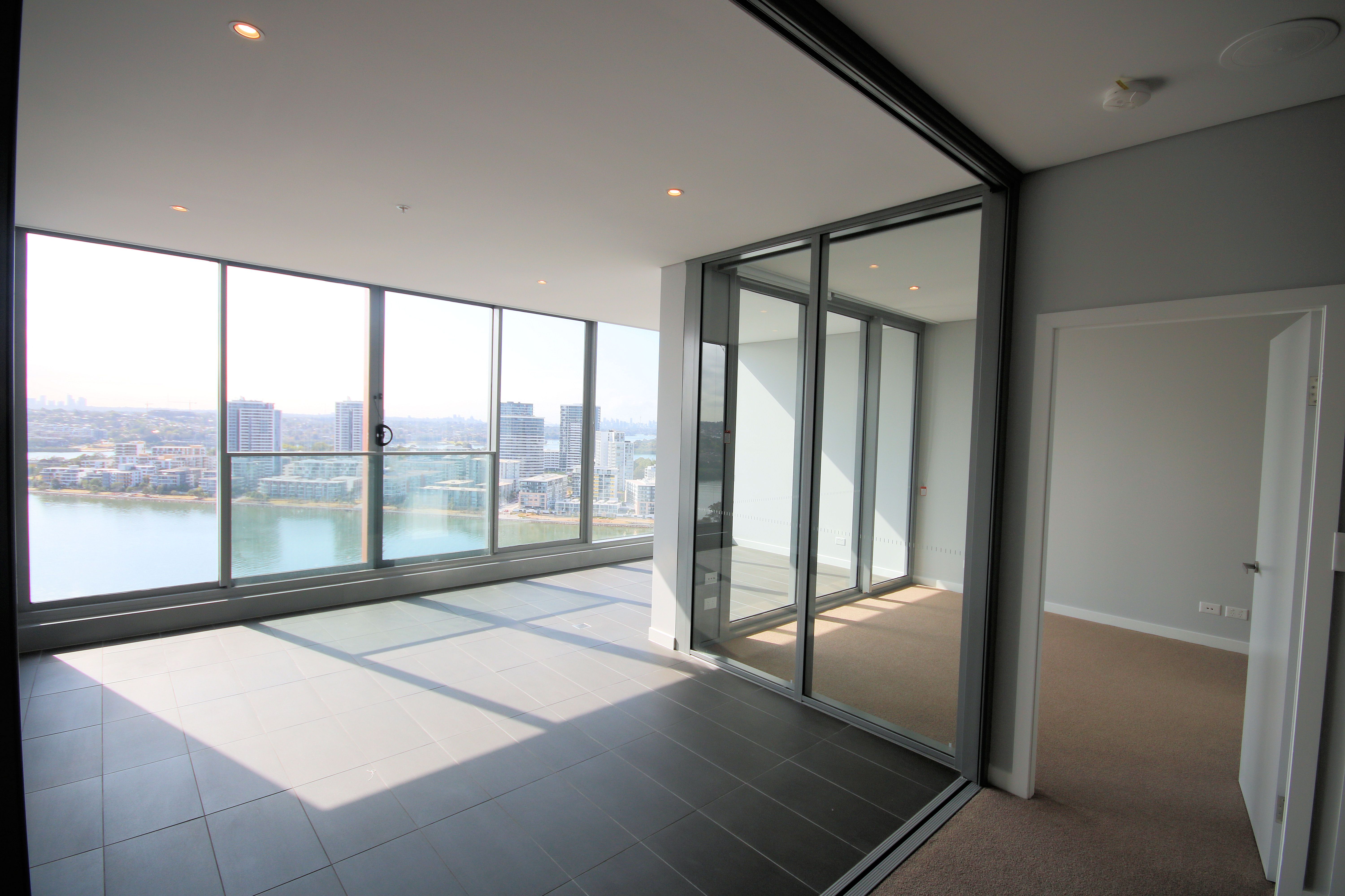 2305/18 Footbridge Boulevard, Wentworth Point, NSW 2127