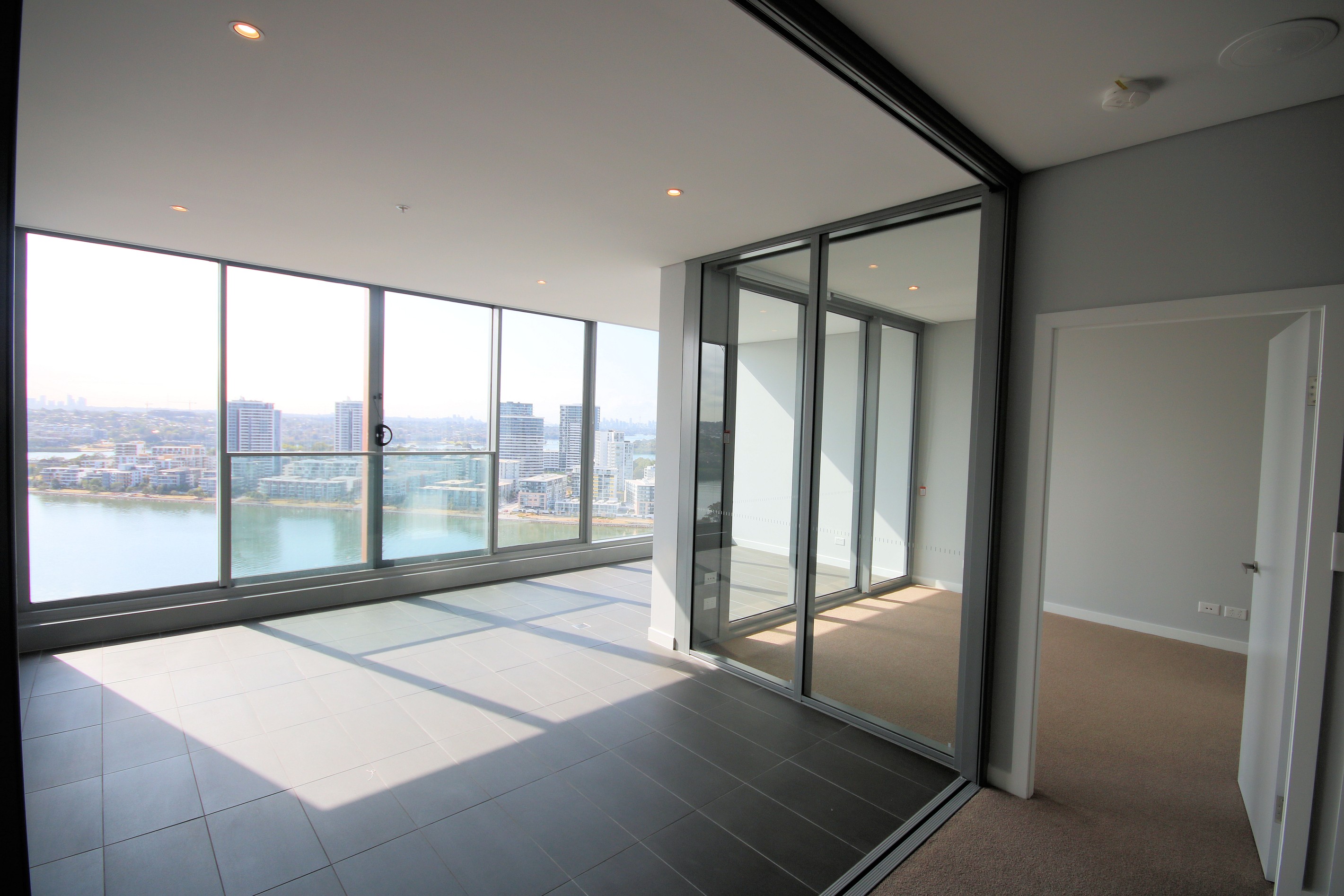 2305/18 Footbridge Boulevard, Wentworth Point, NSW 2127