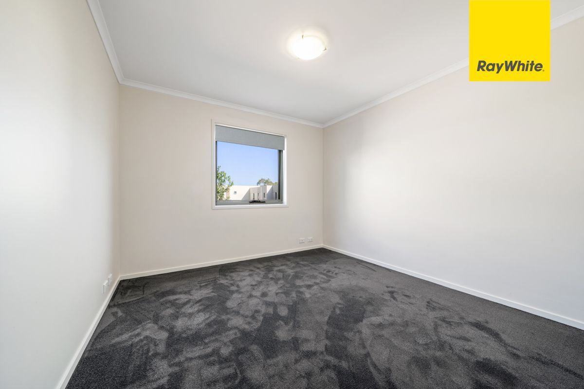 6/2 Eardley Street — photo 5 of 11