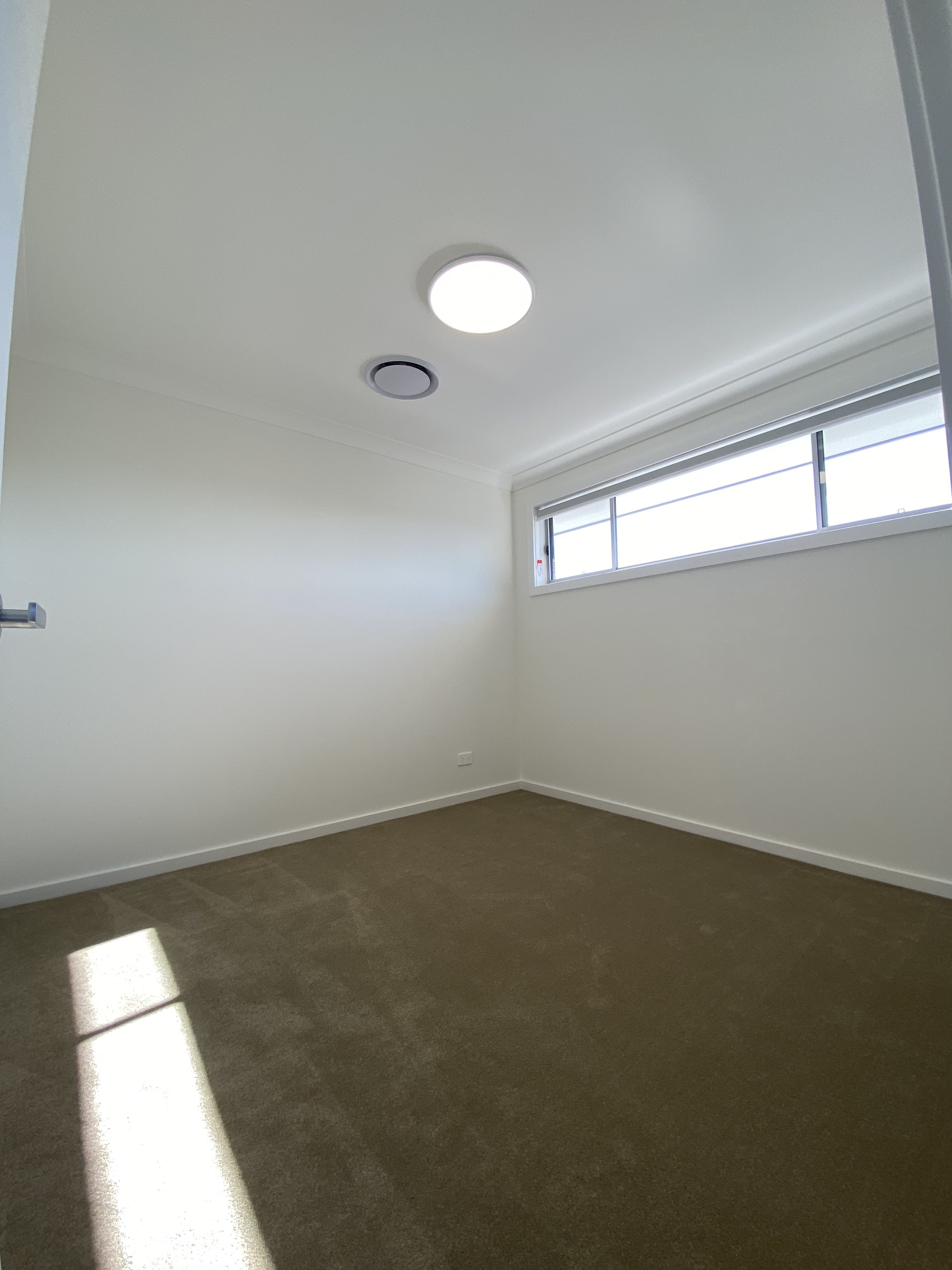 29 Swift Avenue — photo 22 of 27