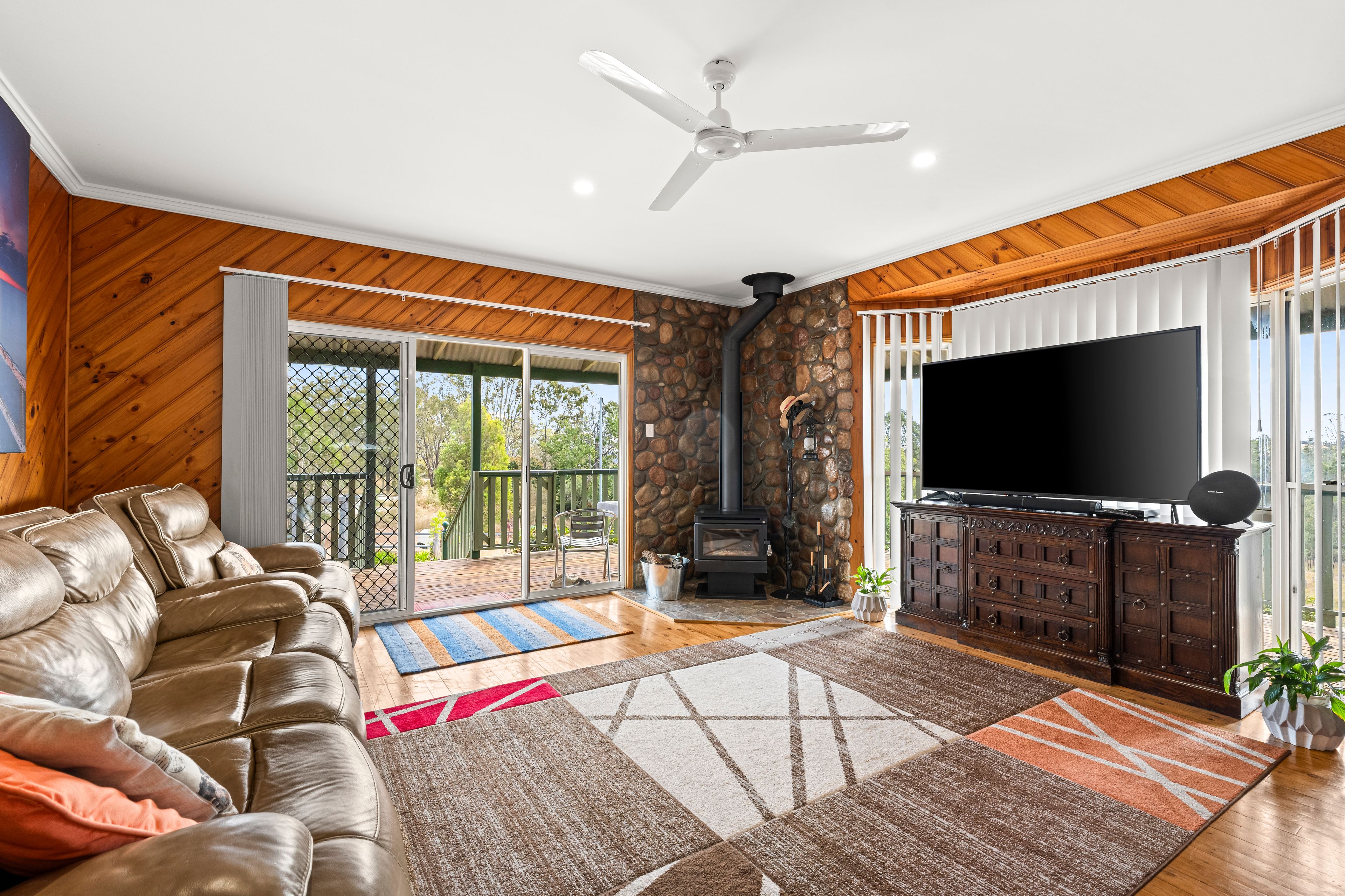 9371 New England Highway — photo 6 of 30