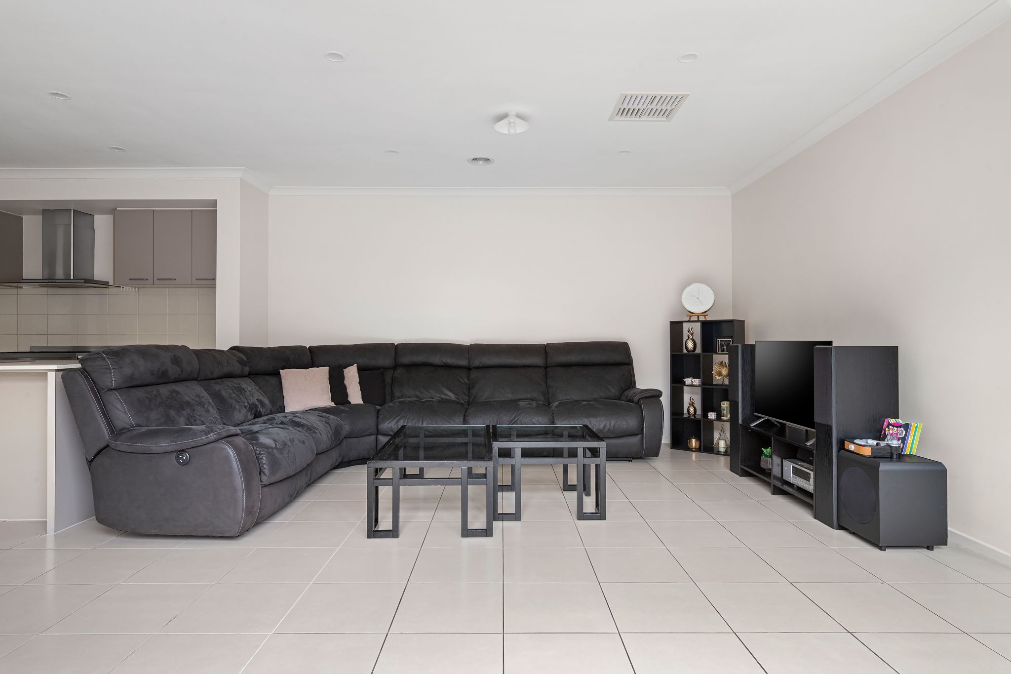13 Waterlily Drive, Epping, VIC 3076