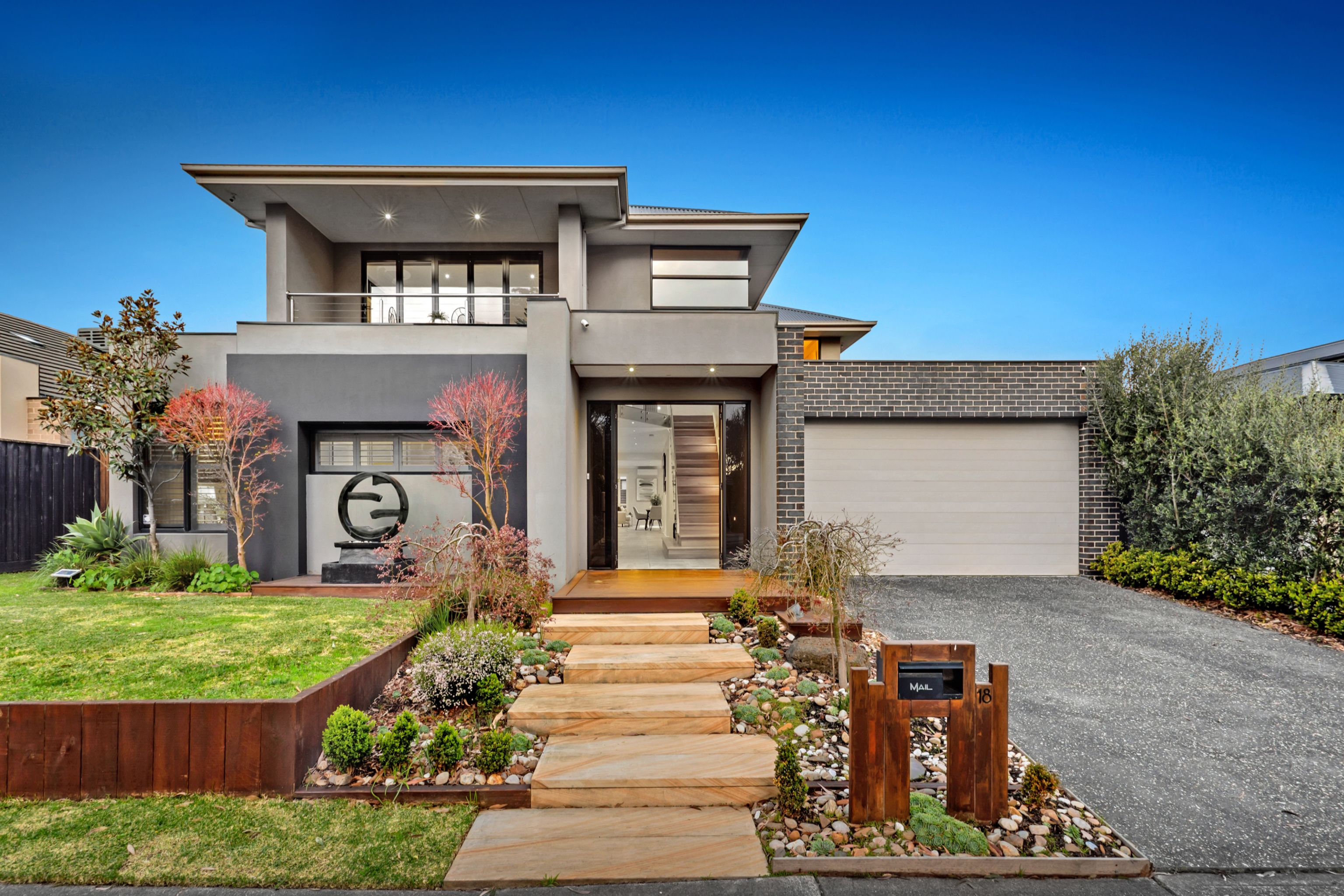 18 Burdekin Boulevard, Waterways VIC 3195