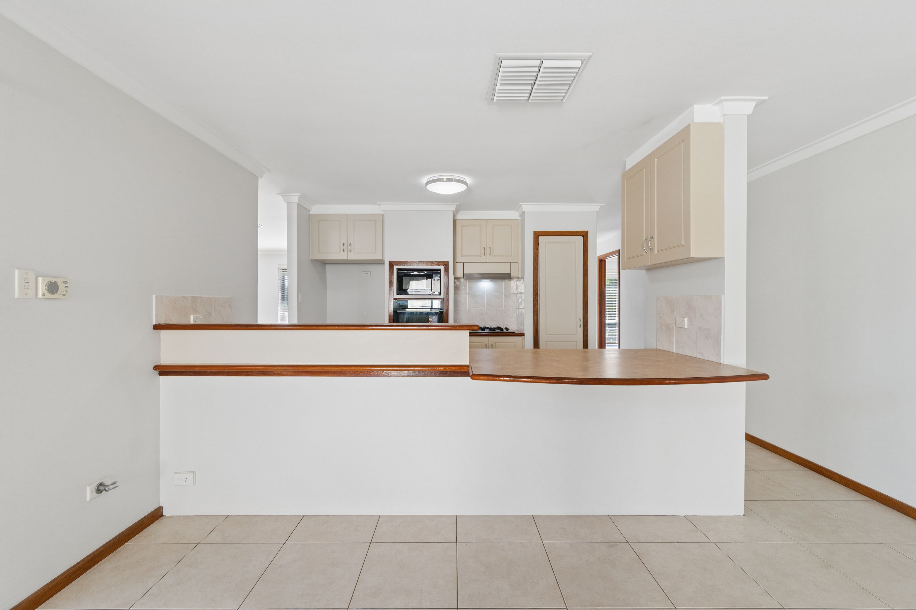 2 Peet Court — photo 11 of 30