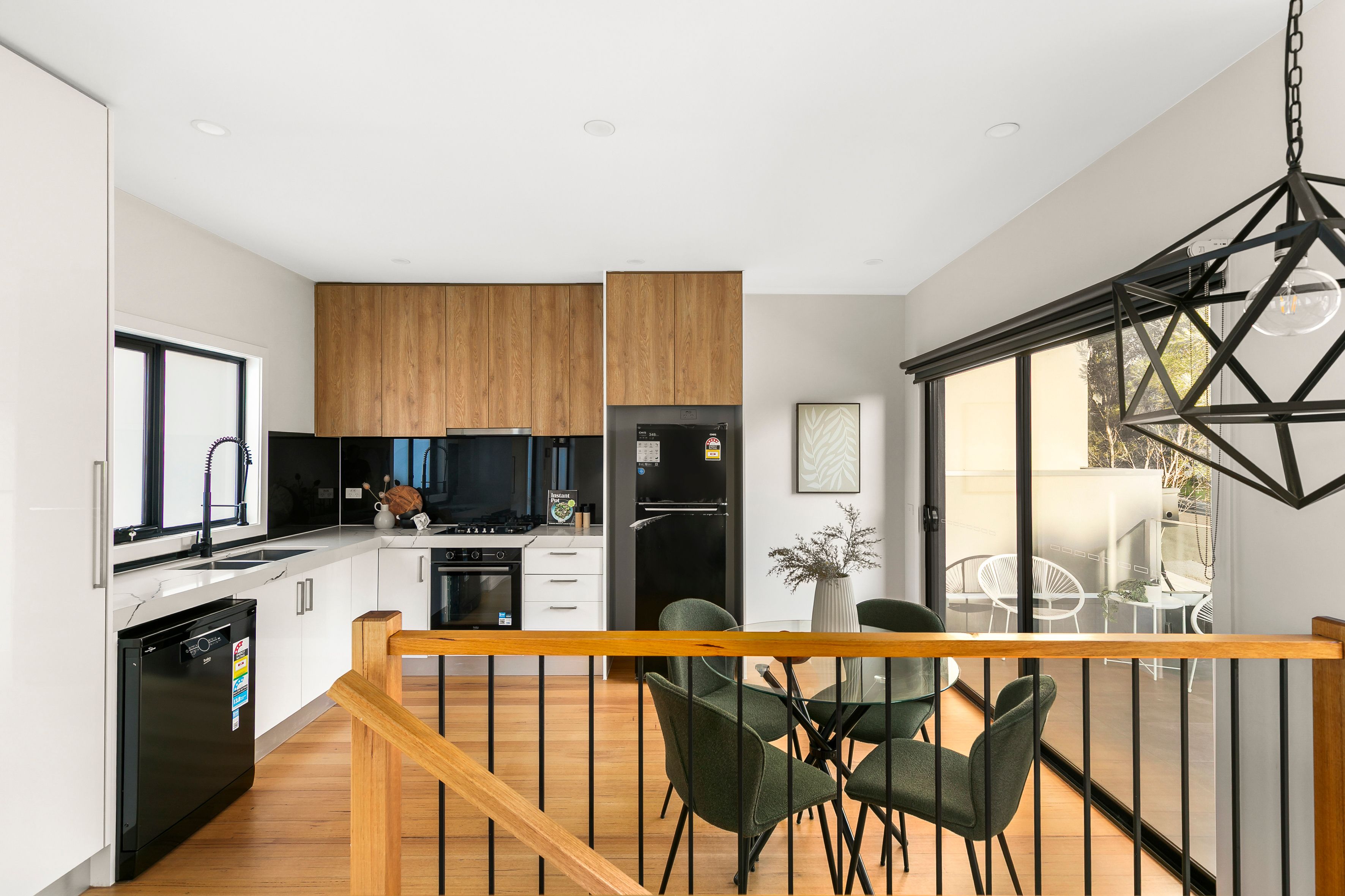 38A Booth Street — photo 8 of 16