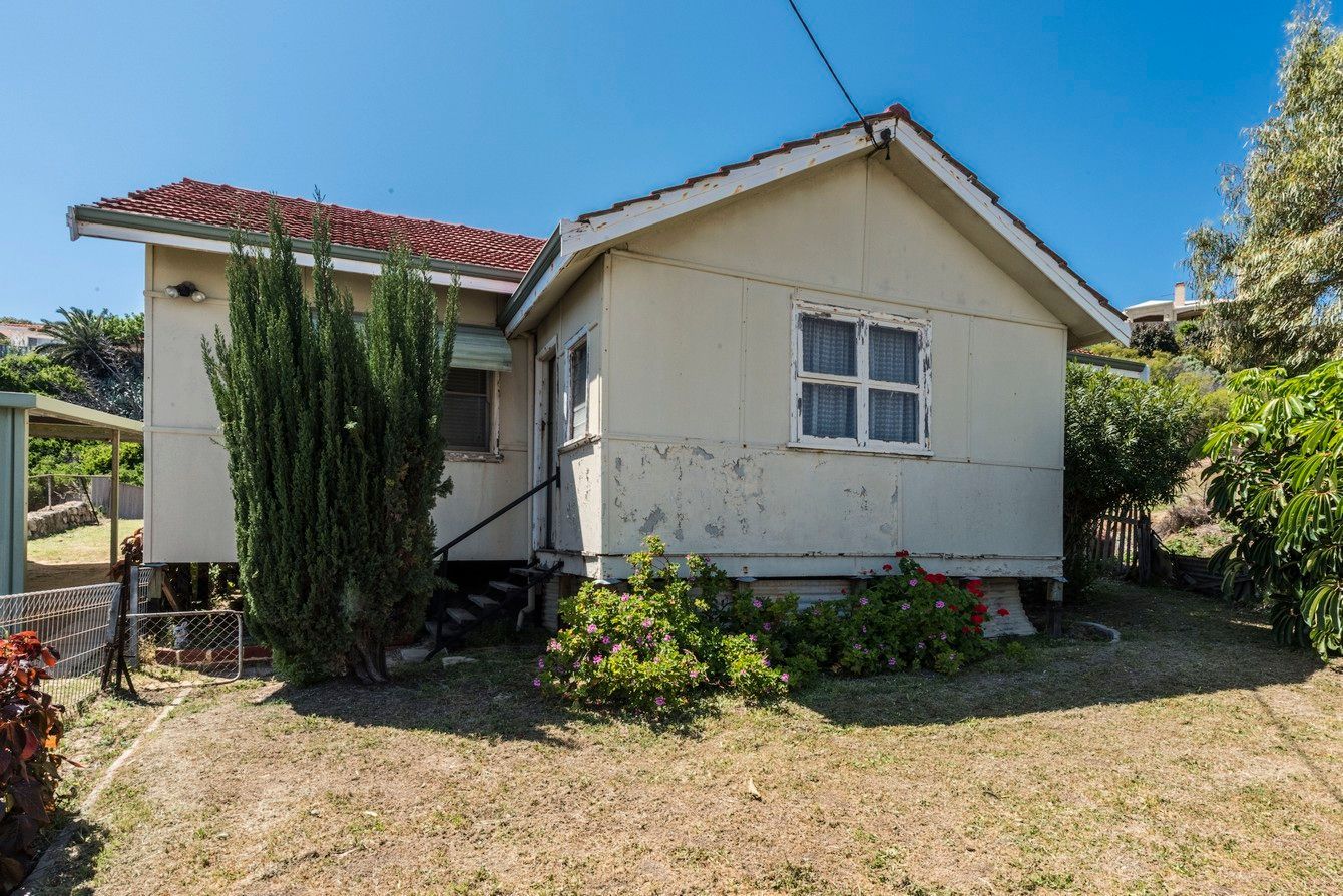 9 Moses Street, Geraldton WA 6530