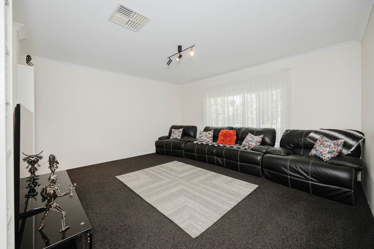 19 Cinnamon Meander — photo 16 of 30