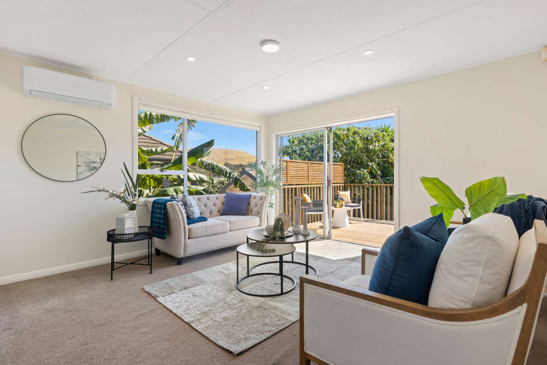 5 Coates Crescent photo 3
