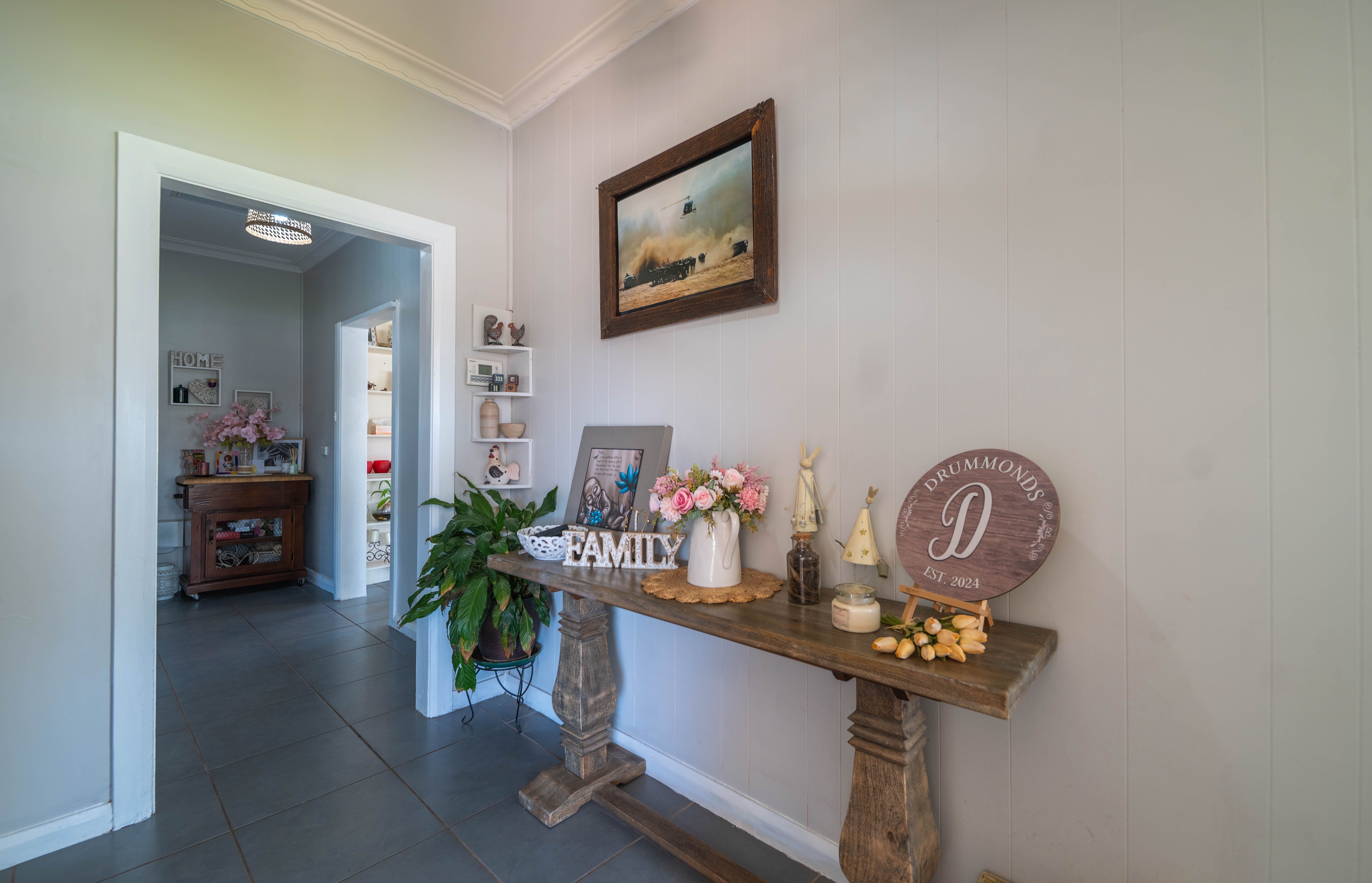 31 Rose Street — photo 9 of 18