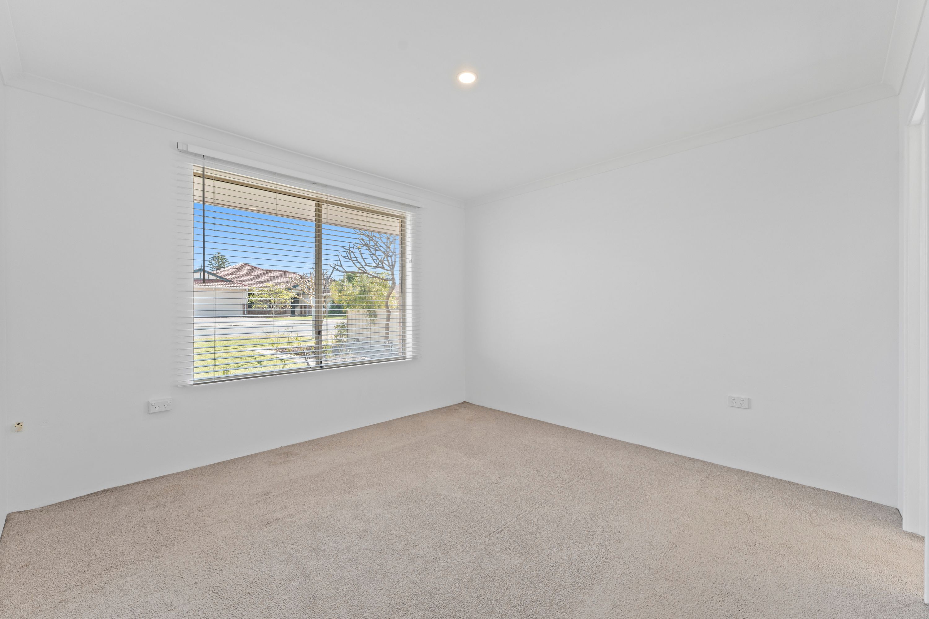 55 Triton Avenue, Waikiki, WA 6169