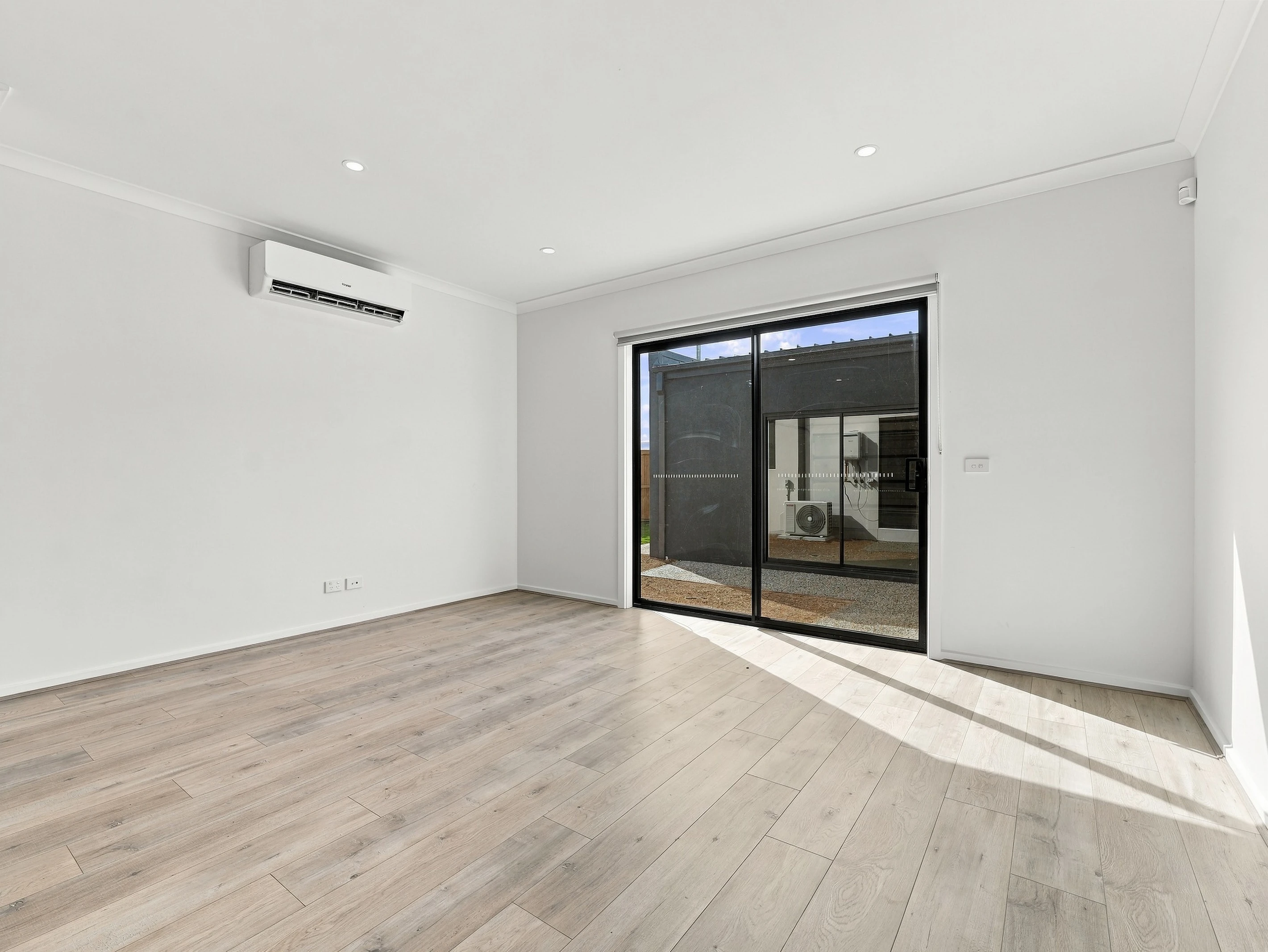 14 Mantri Walk, Tarneit, VIC 3029
