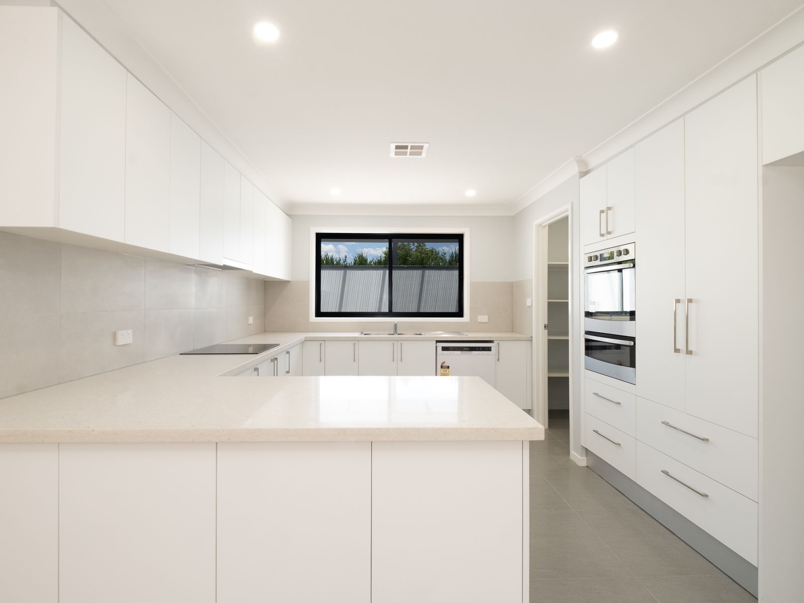 5 Walton Street, Isaacs, ACT 2607