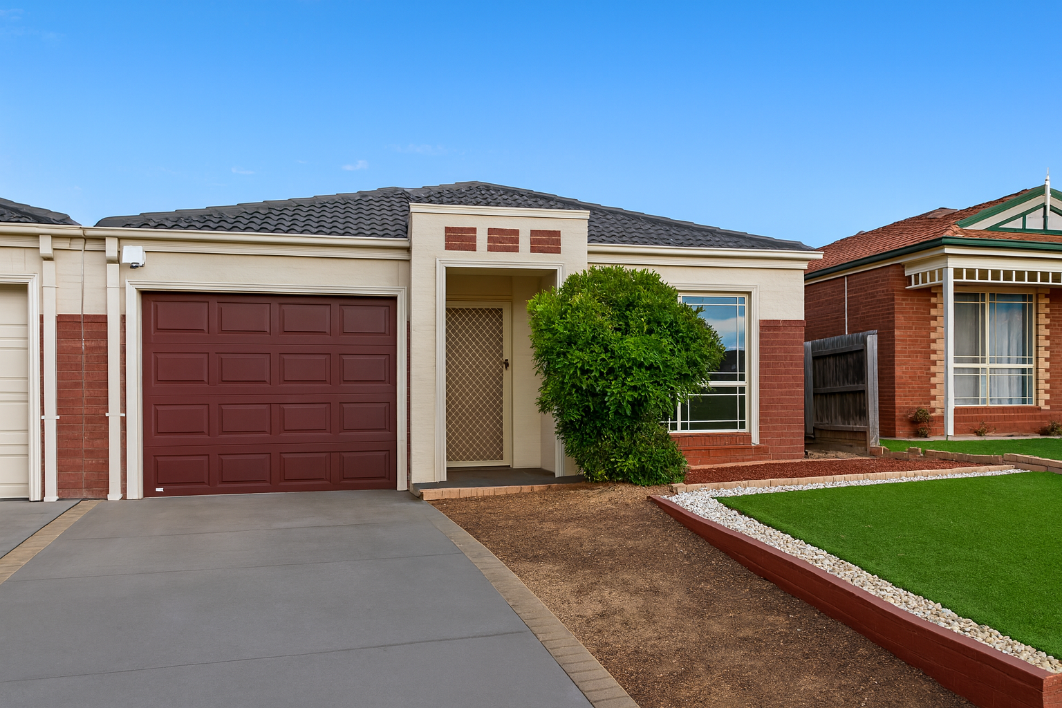 15 Ruby Place