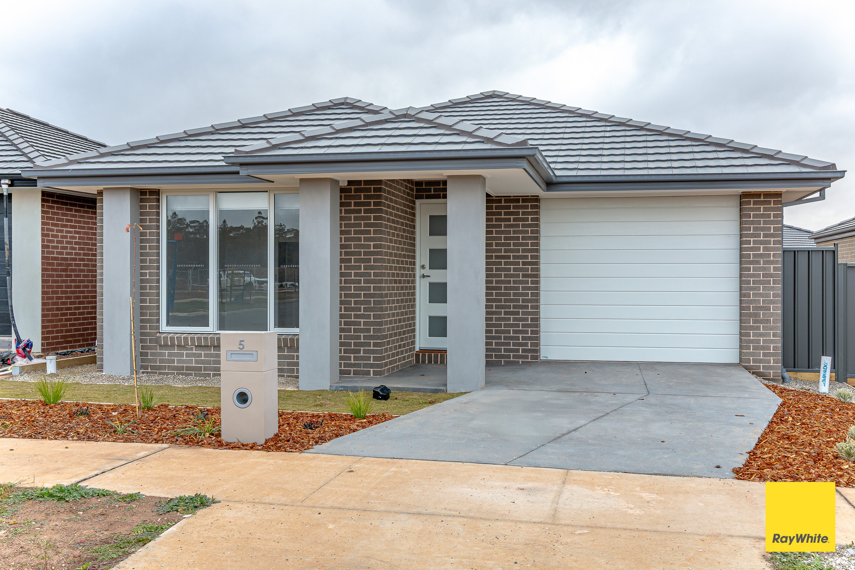 5 Betoota Avenue, Huntly, VIC 3551