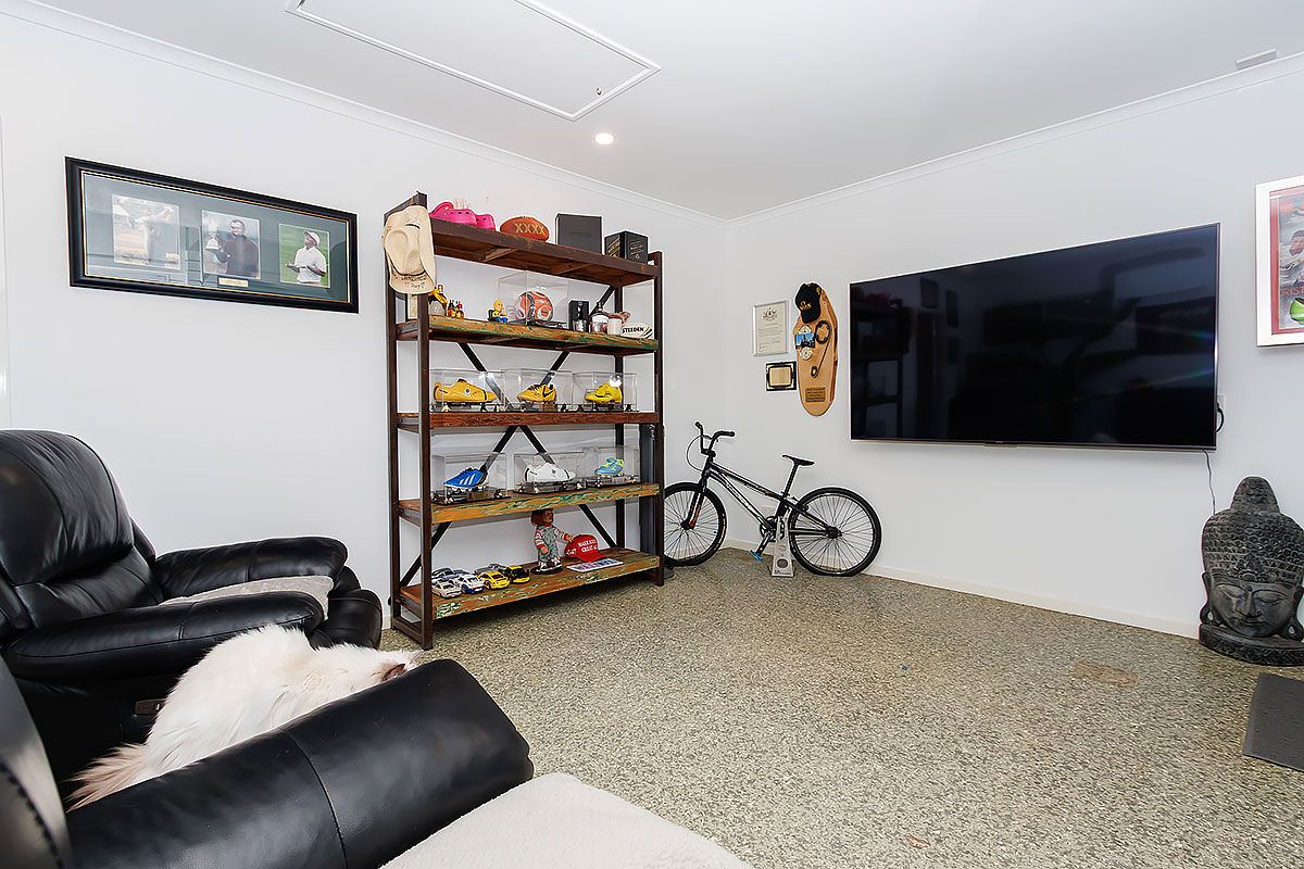 16 Wombat Place — photo 13 of 30