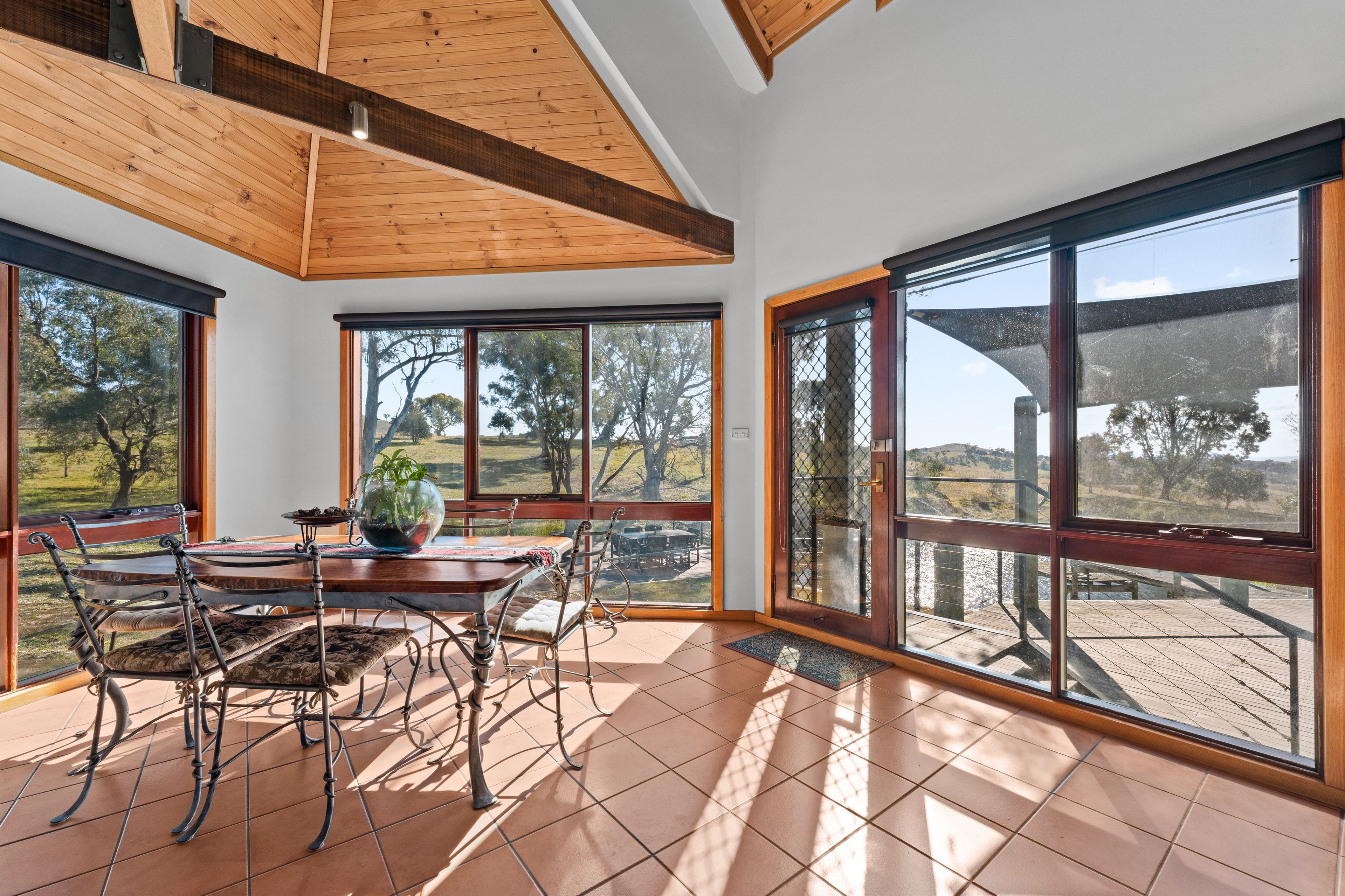 314 Fernleigh Drive — photo 5 of 30