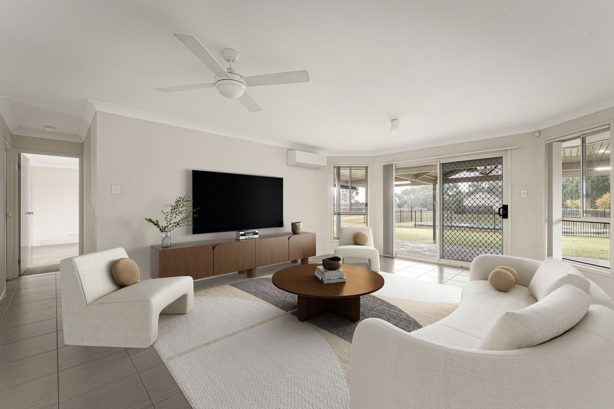 53 Twin Creeks Drive, Luddenham, NSW 2745