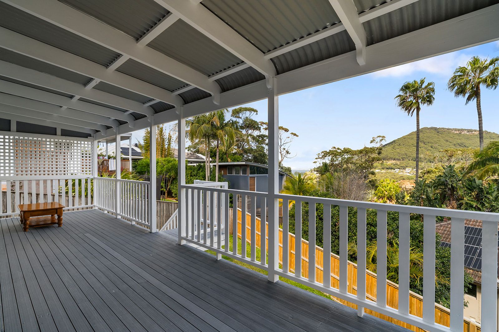 39 Chellow Dene Avenue — photo 12 of 17