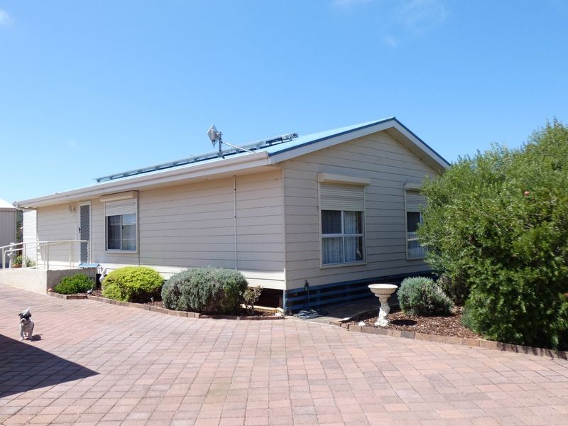 4 Perry Street, Edithburgh, SA 5583